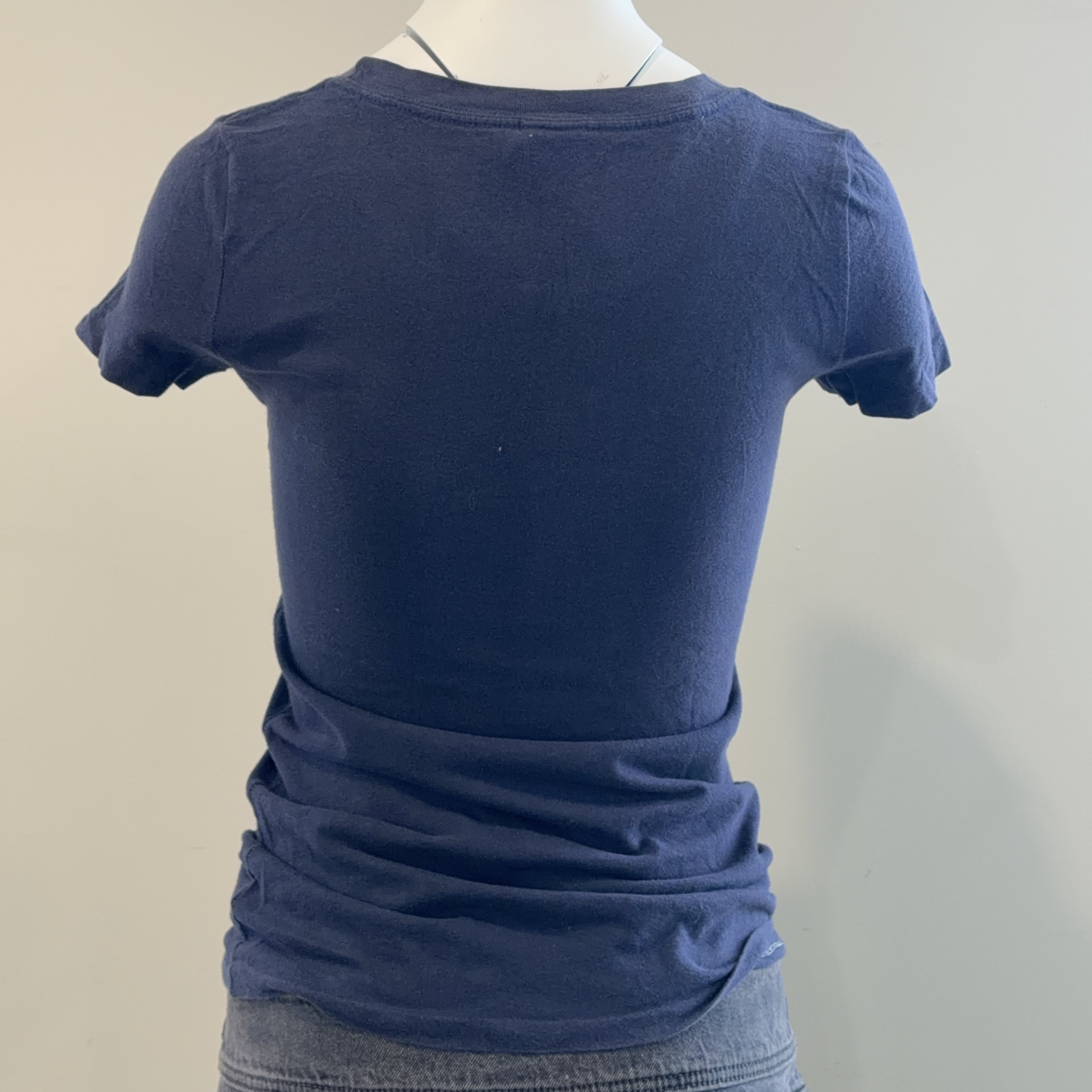 ABERCROMBIE & FITCH TEE - X SMALL