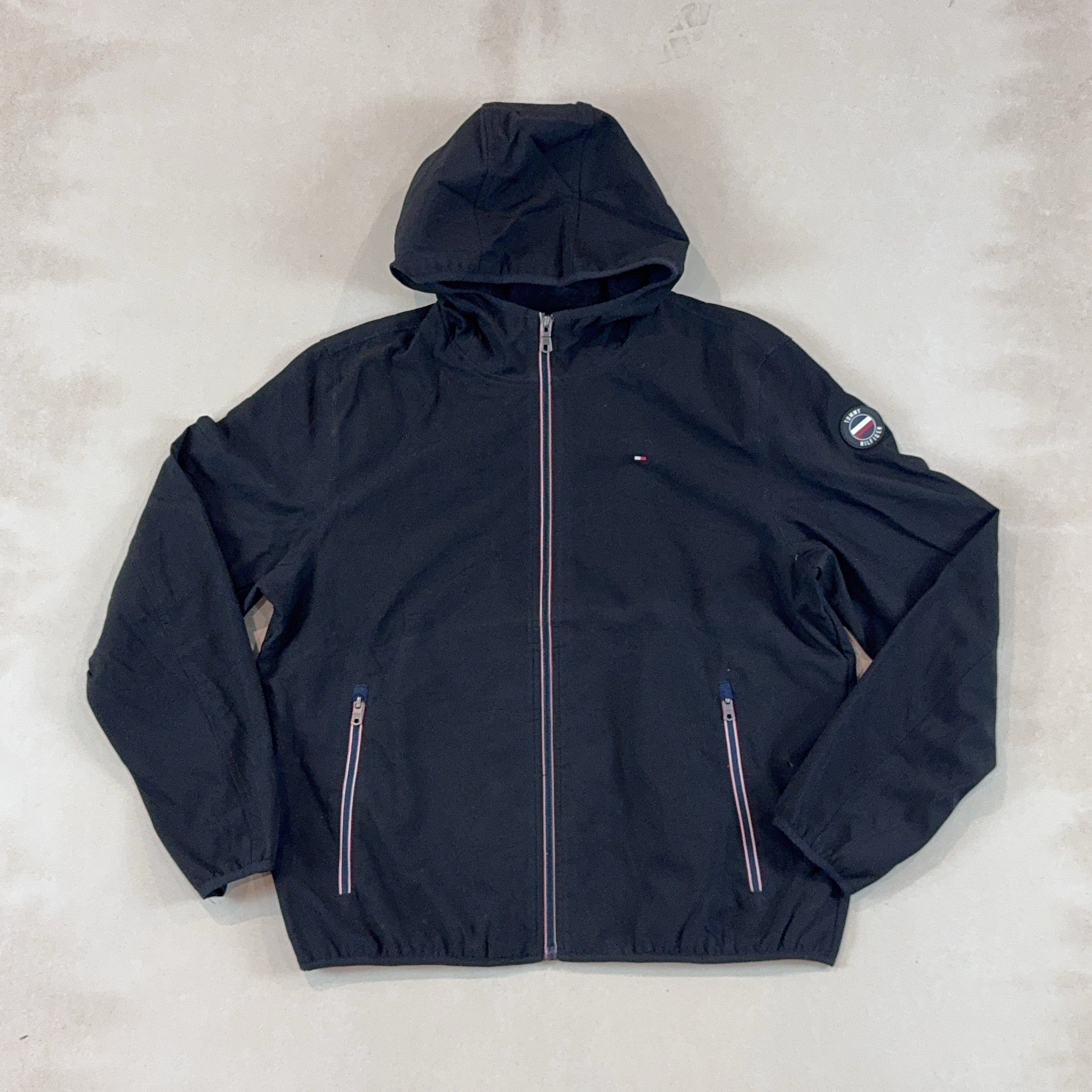 HILFIGER WATER RESISTANT JACKET - X LARGE