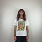 GRAPHIC WHITE TEE - MEDIUM