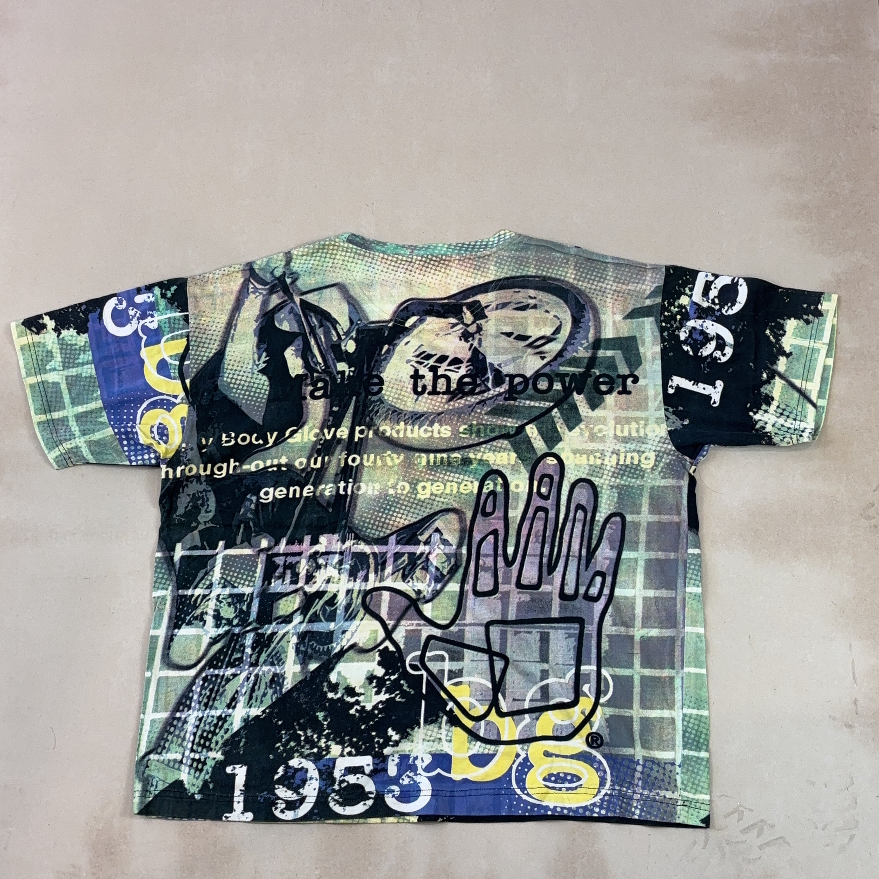 BODY GLOVE TEE - LARGE