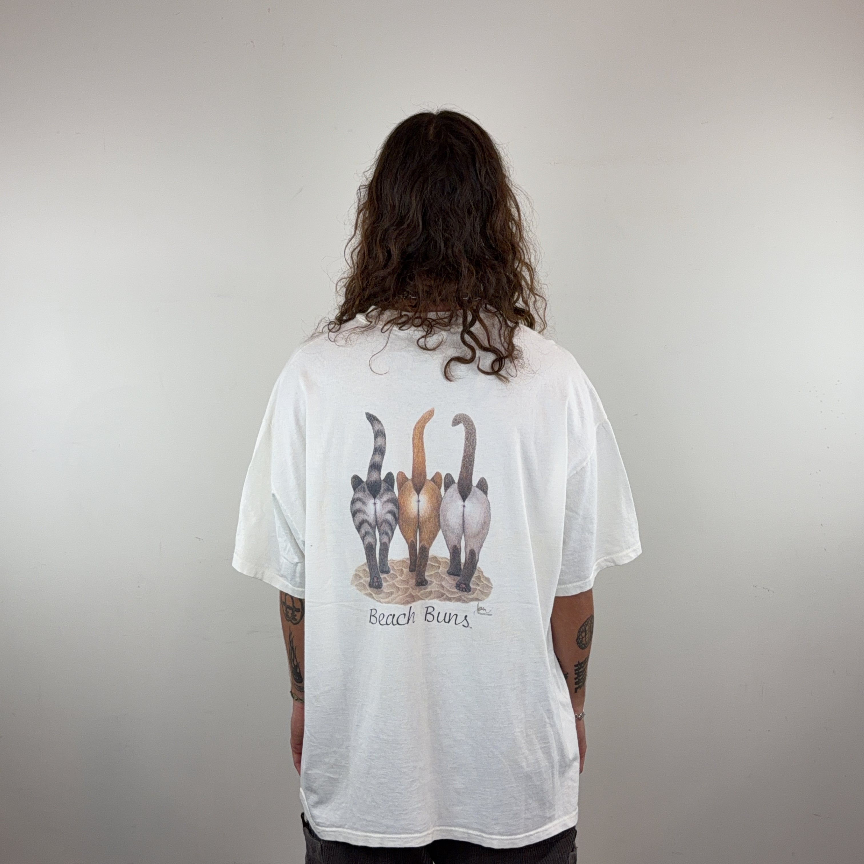 'BEACH BUMS' VINTAGE TEE - X LARGE