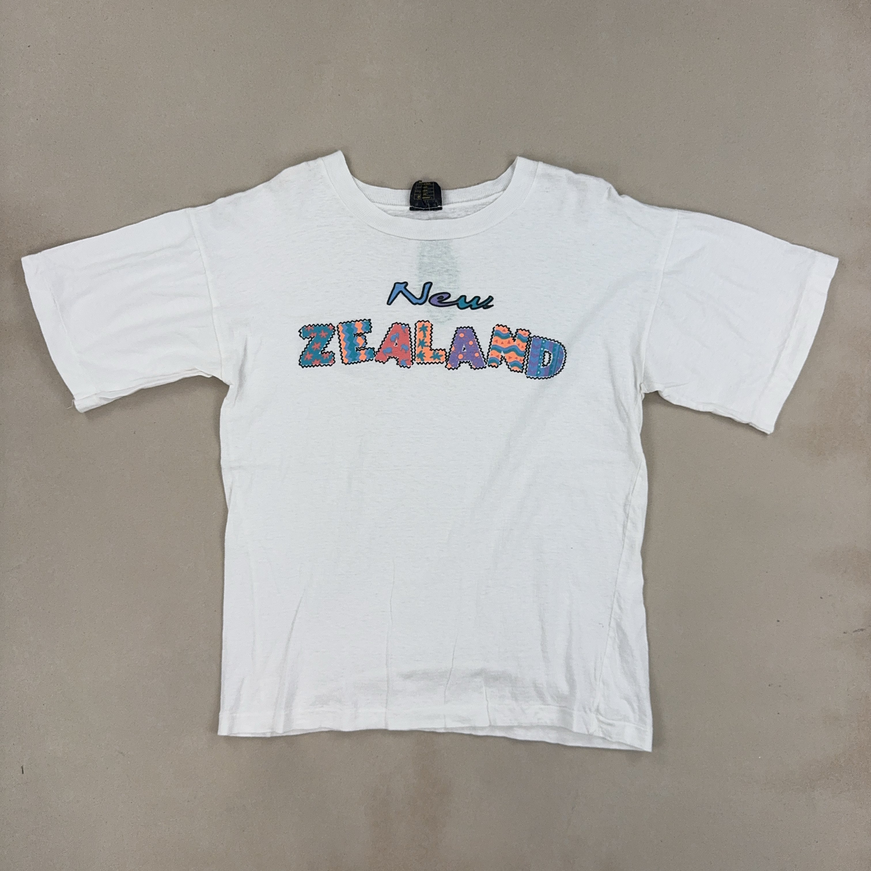 NEW ZEALAND TEE - SMALL