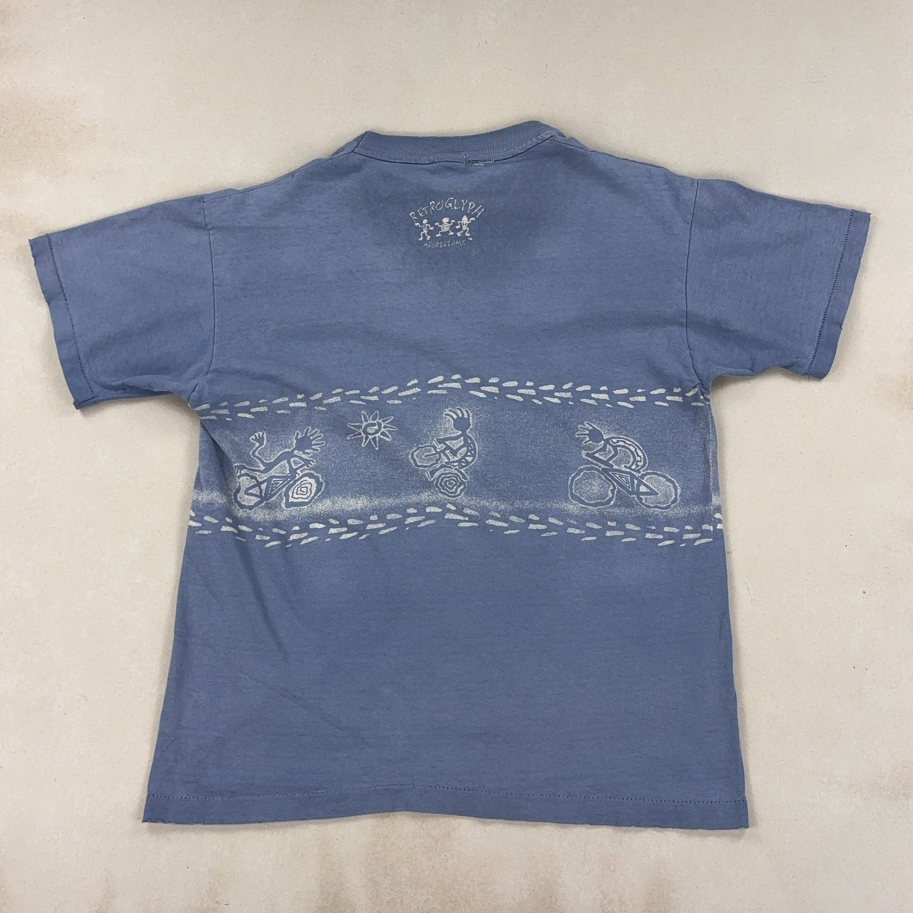 'RETROGLYPH ABORIGINALS' TEE - MEDIUM