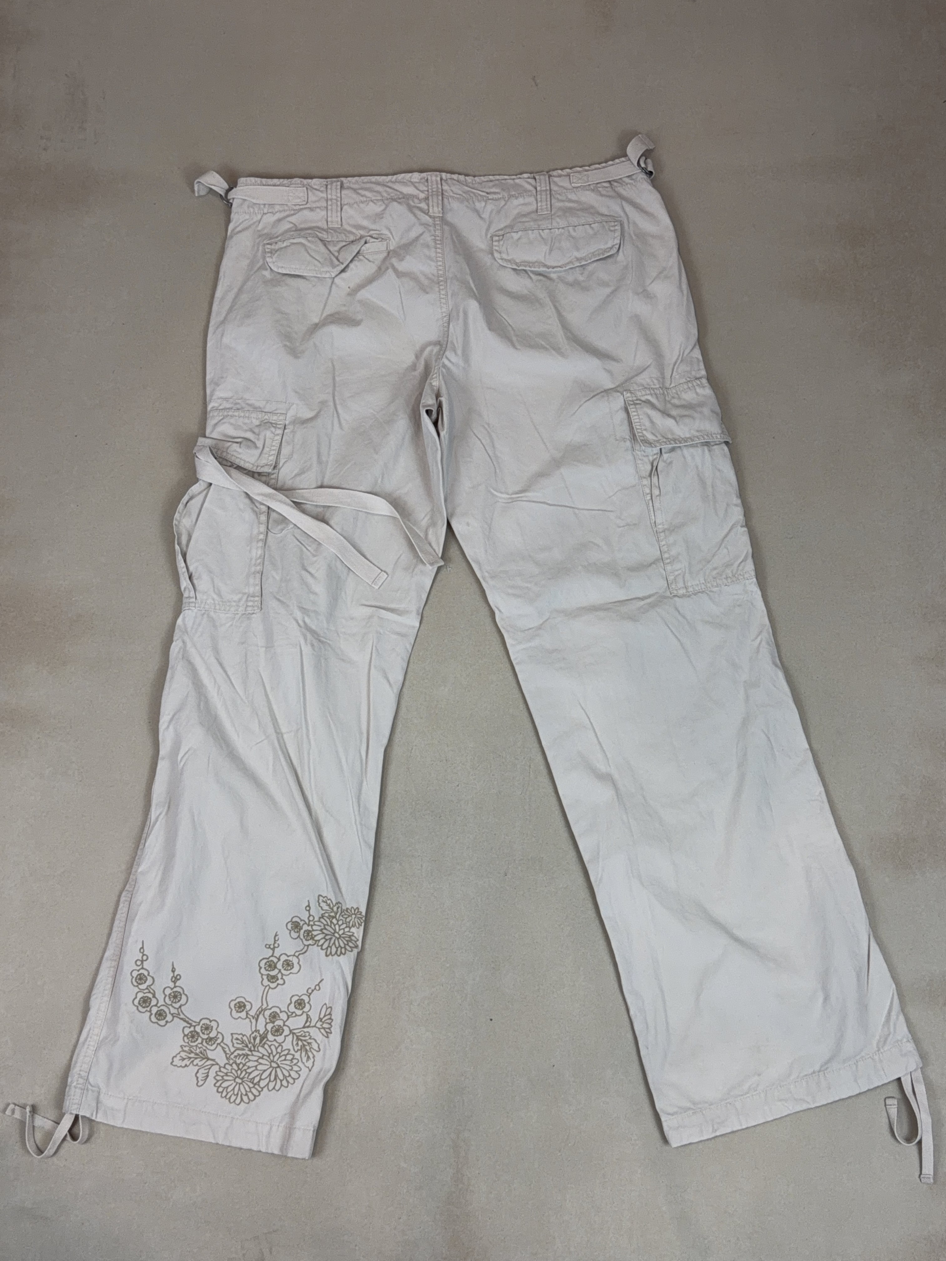 PANTS - MEDIUM
