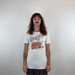 GRAPHIC VINTAGE TEE - MEDIUM