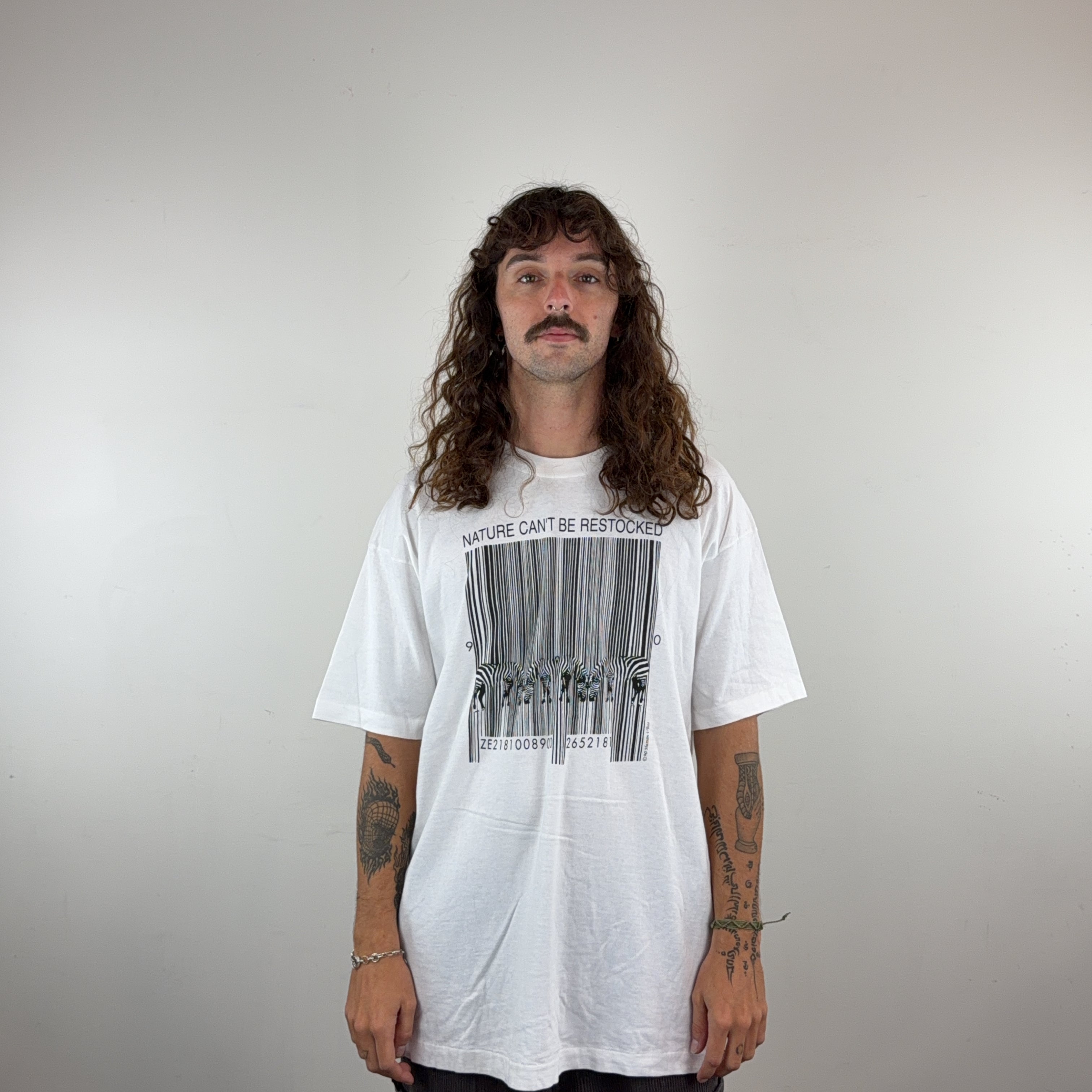 FRUIT OF THE LOOM TEE - 2X LARGE