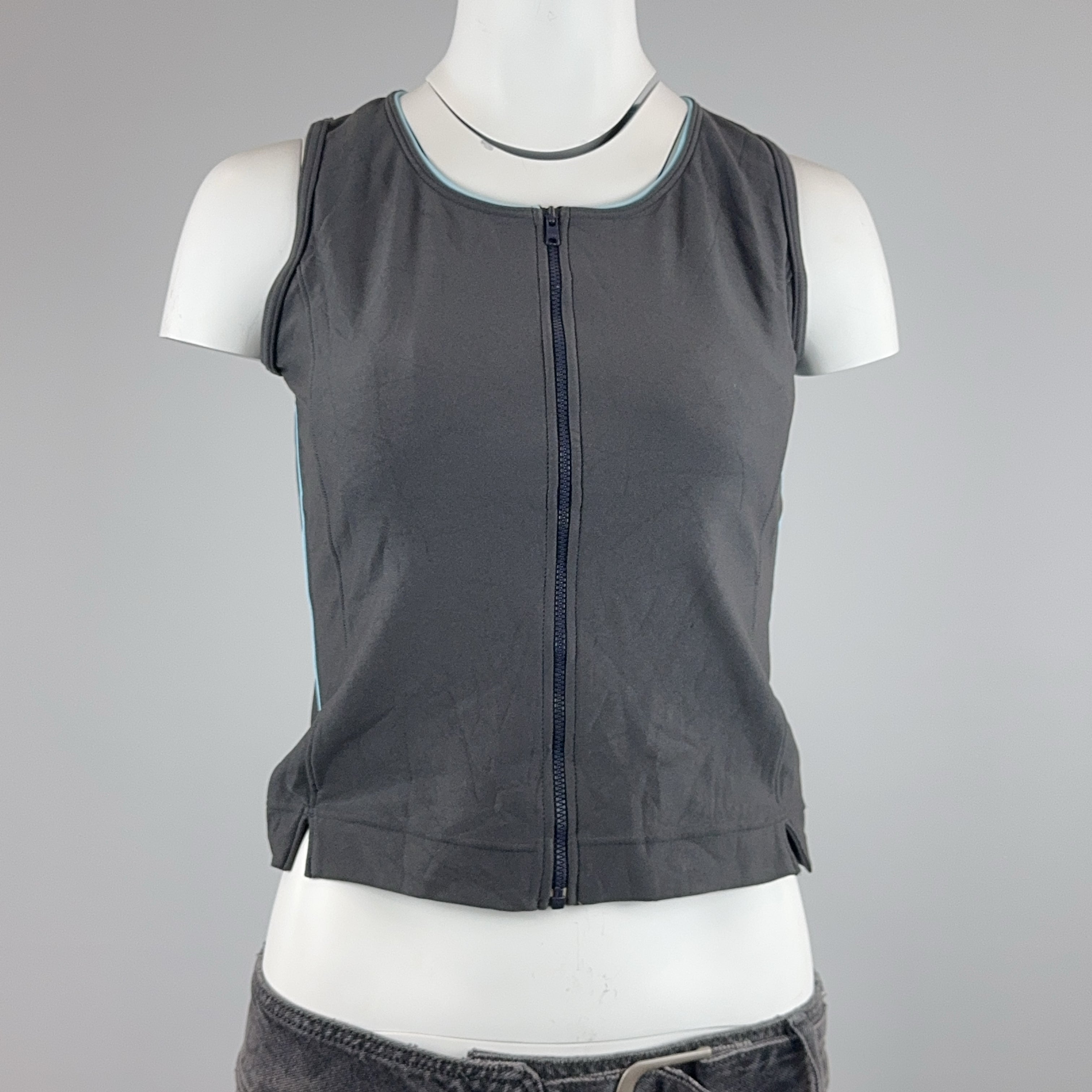 SPORTS AUTHORITY TOP - SMALL