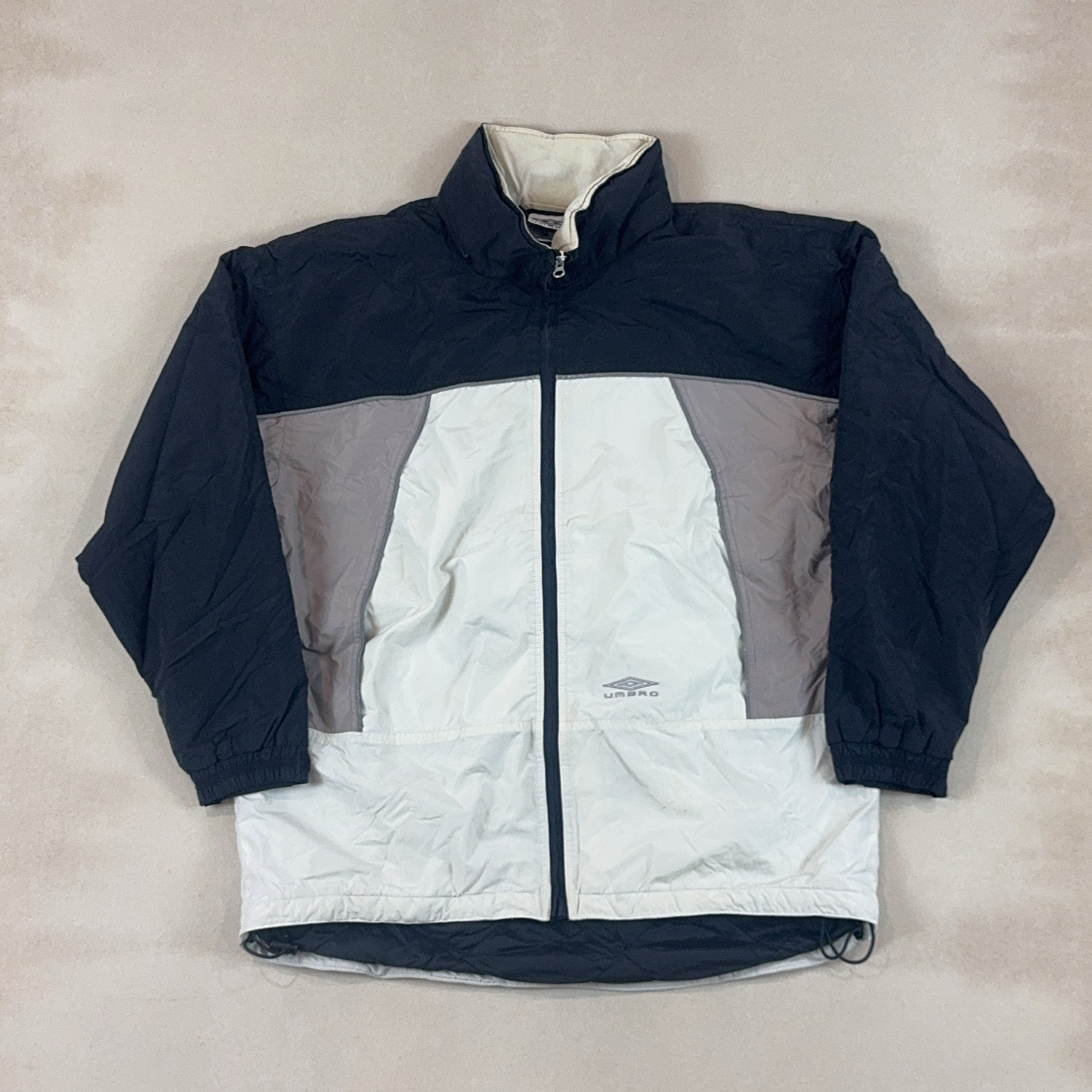 UMBRO JACKET - LARGE
