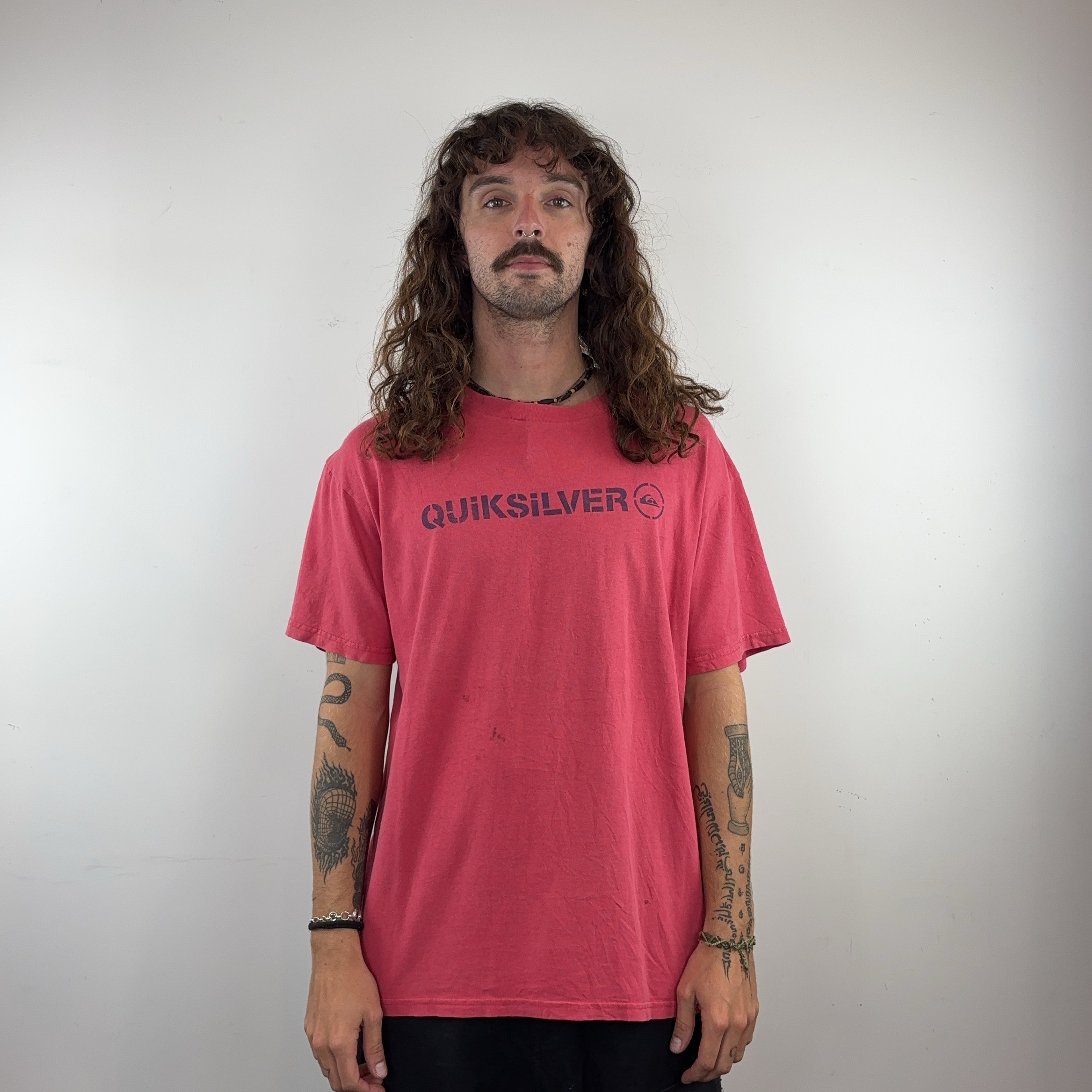 QUIKSILVER TEE - LARGE