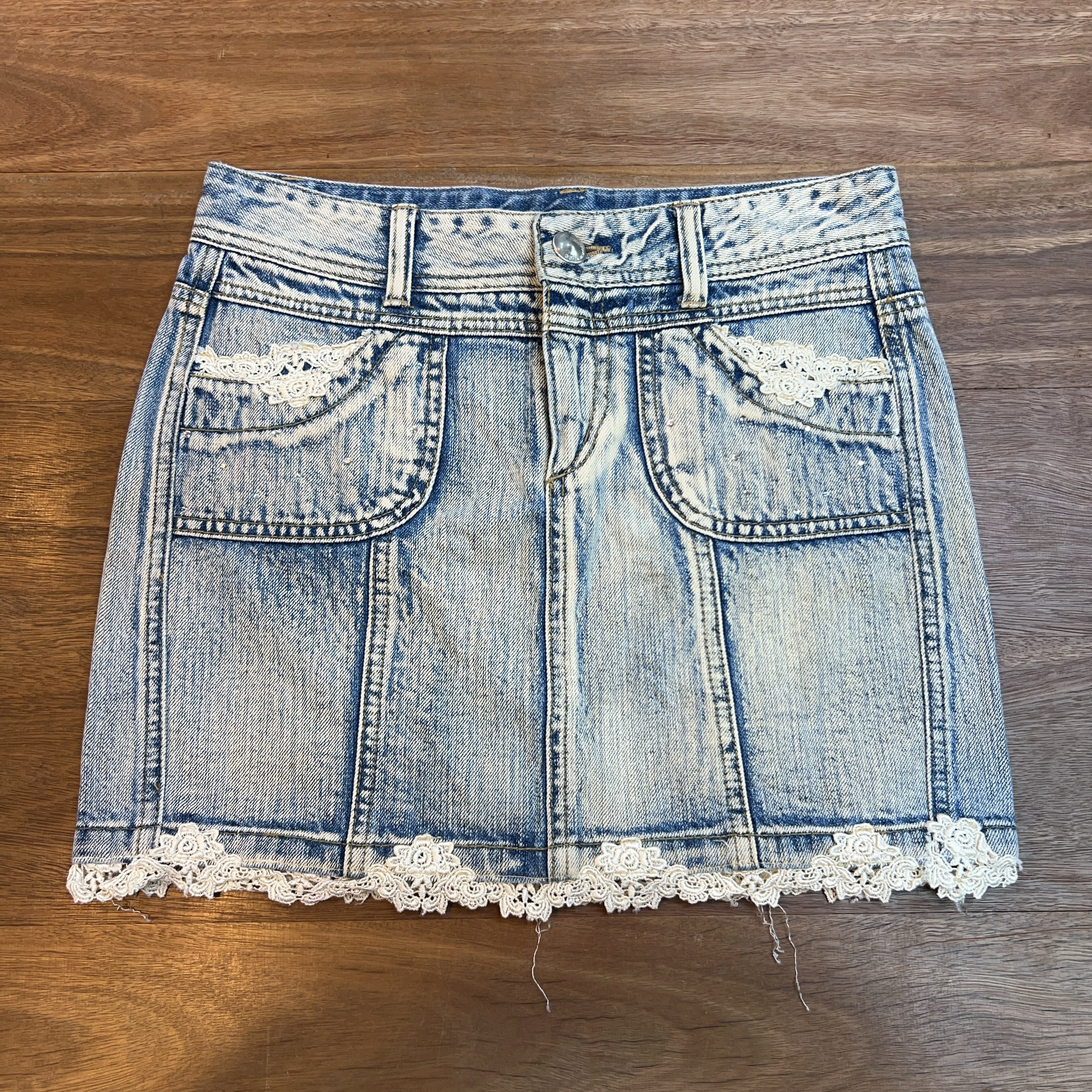 SKIRT - 8