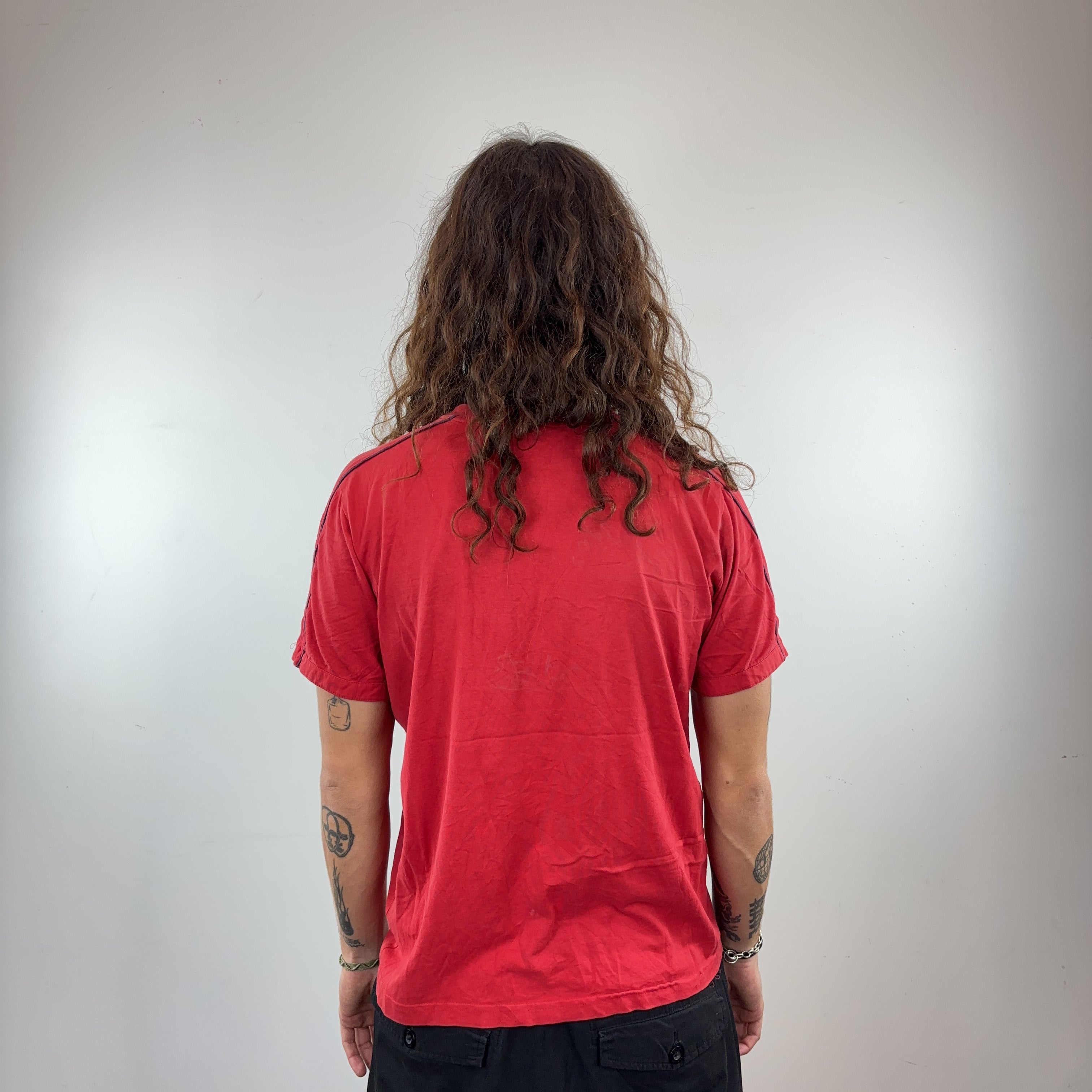 NIKE TEE - MEDIUM