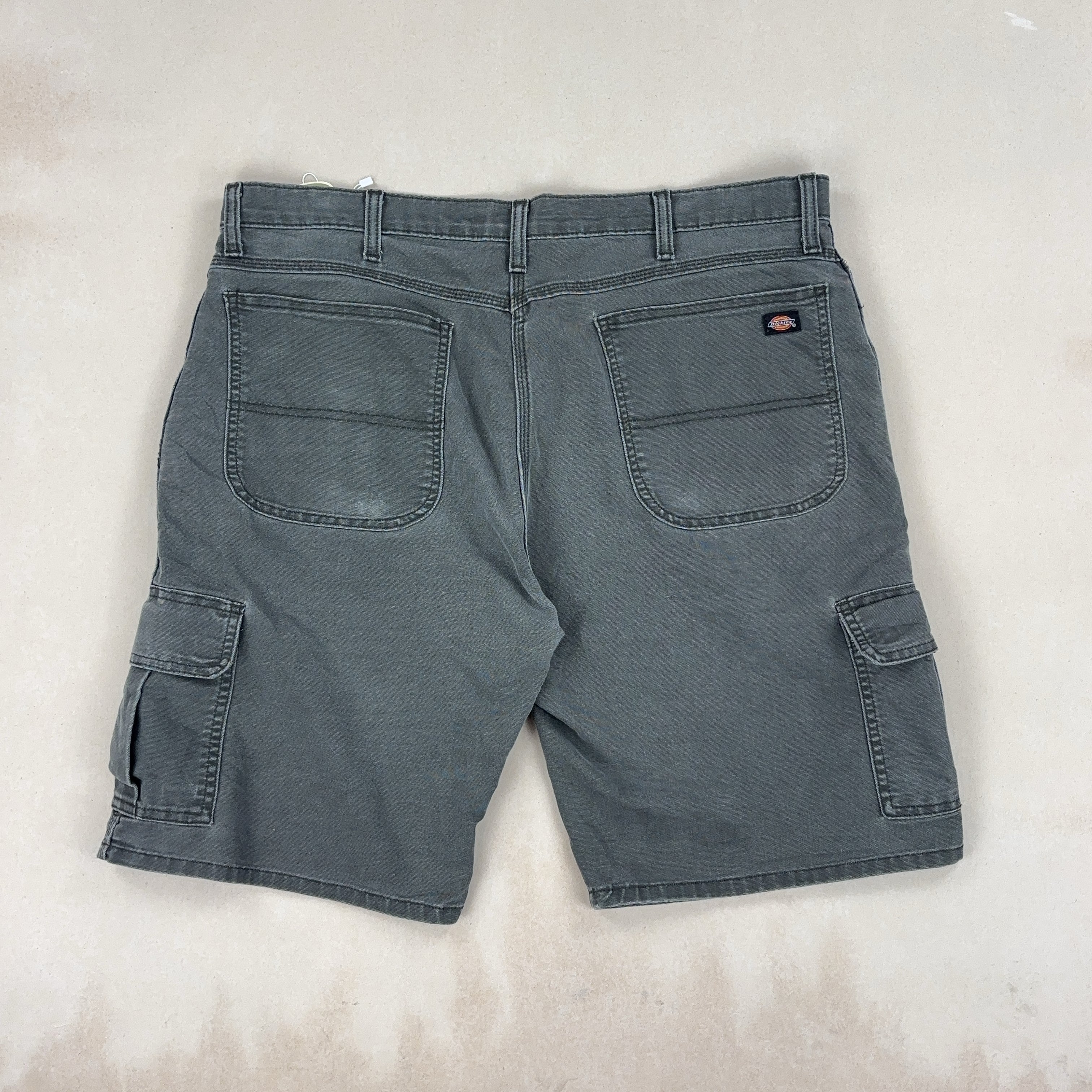 DICKIES DARK CARGO SHORTS - 2X LARGE