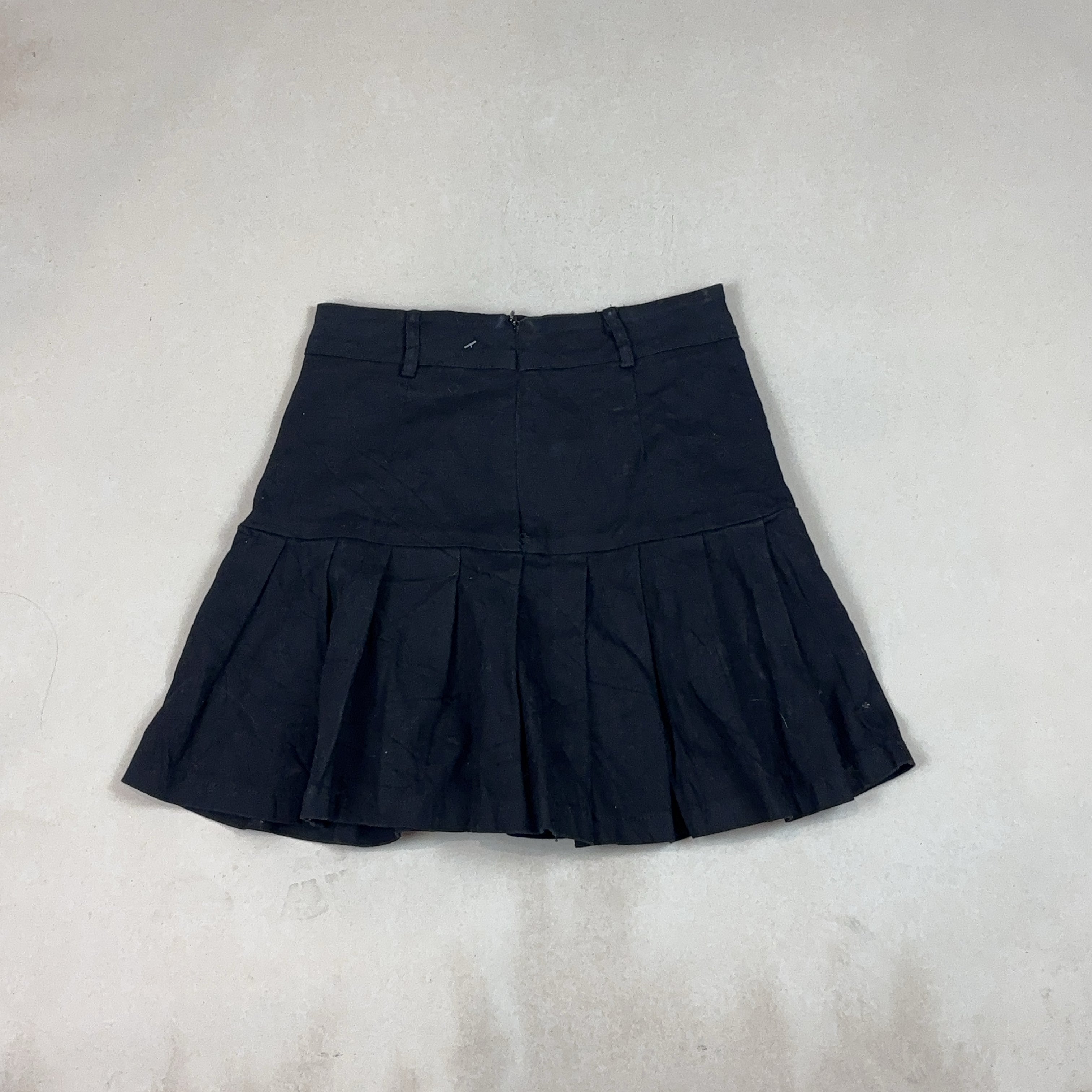 VINTAGE SKIRT - X SMALL