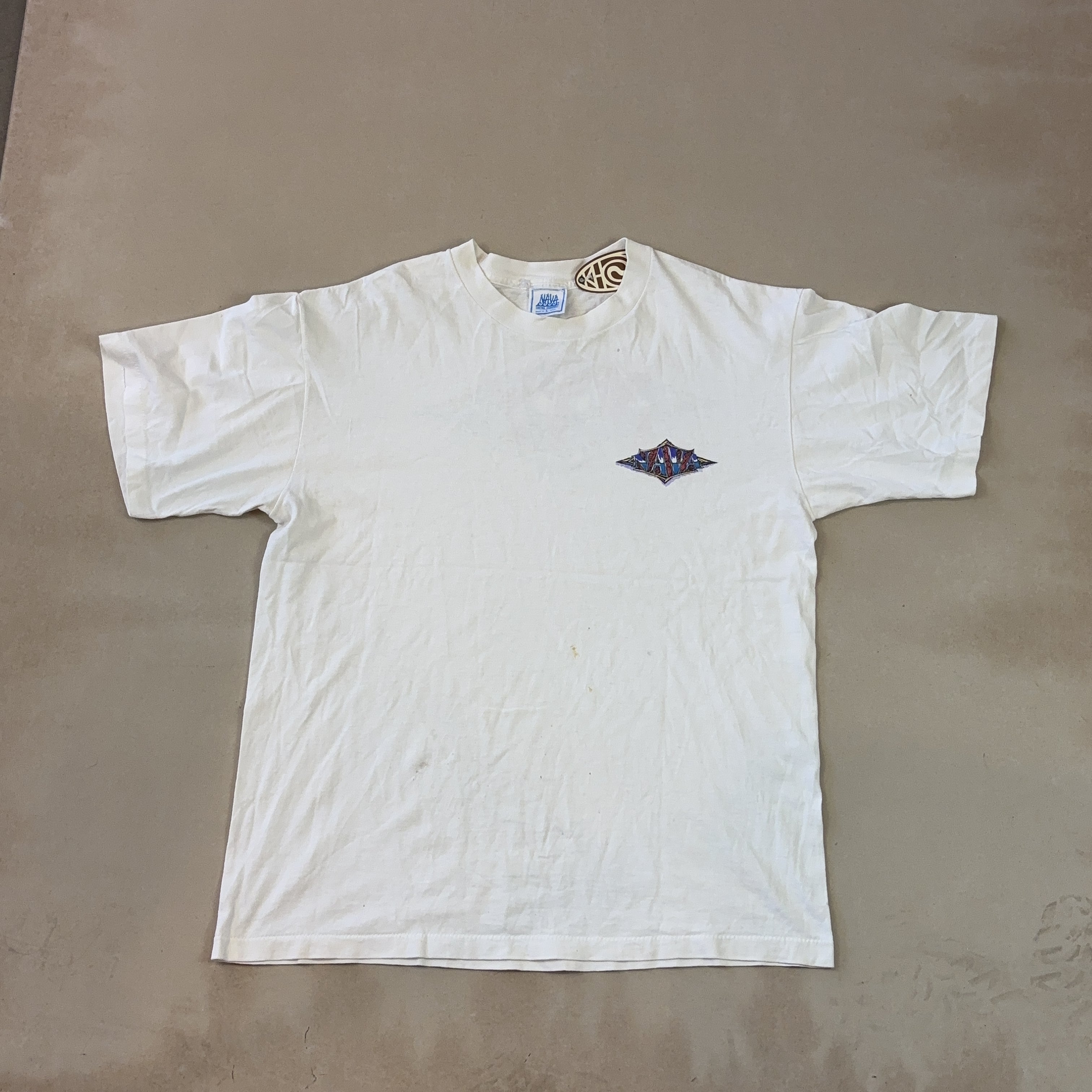 NAVA TEE - LARGE