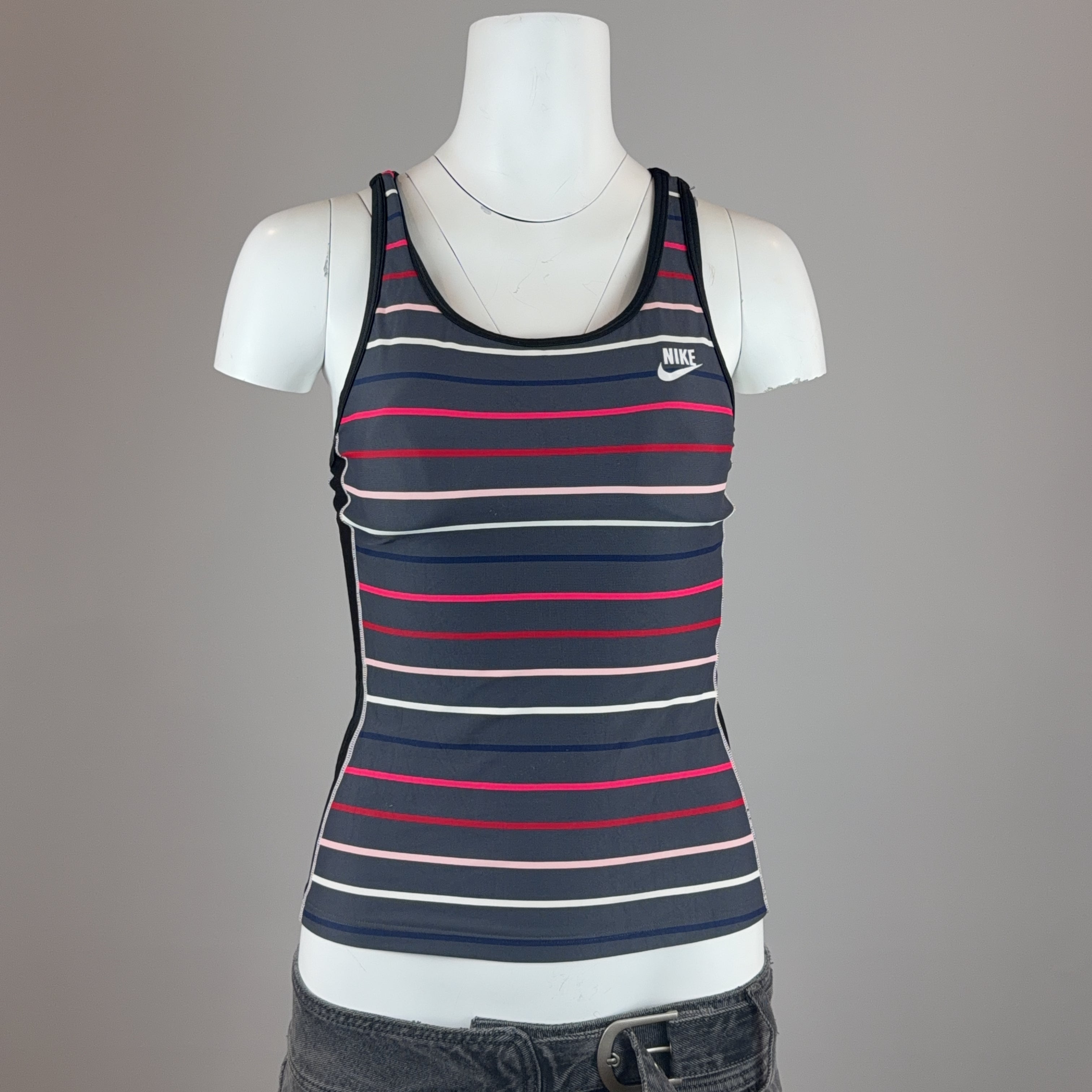 NIKE TOP - SMALL
