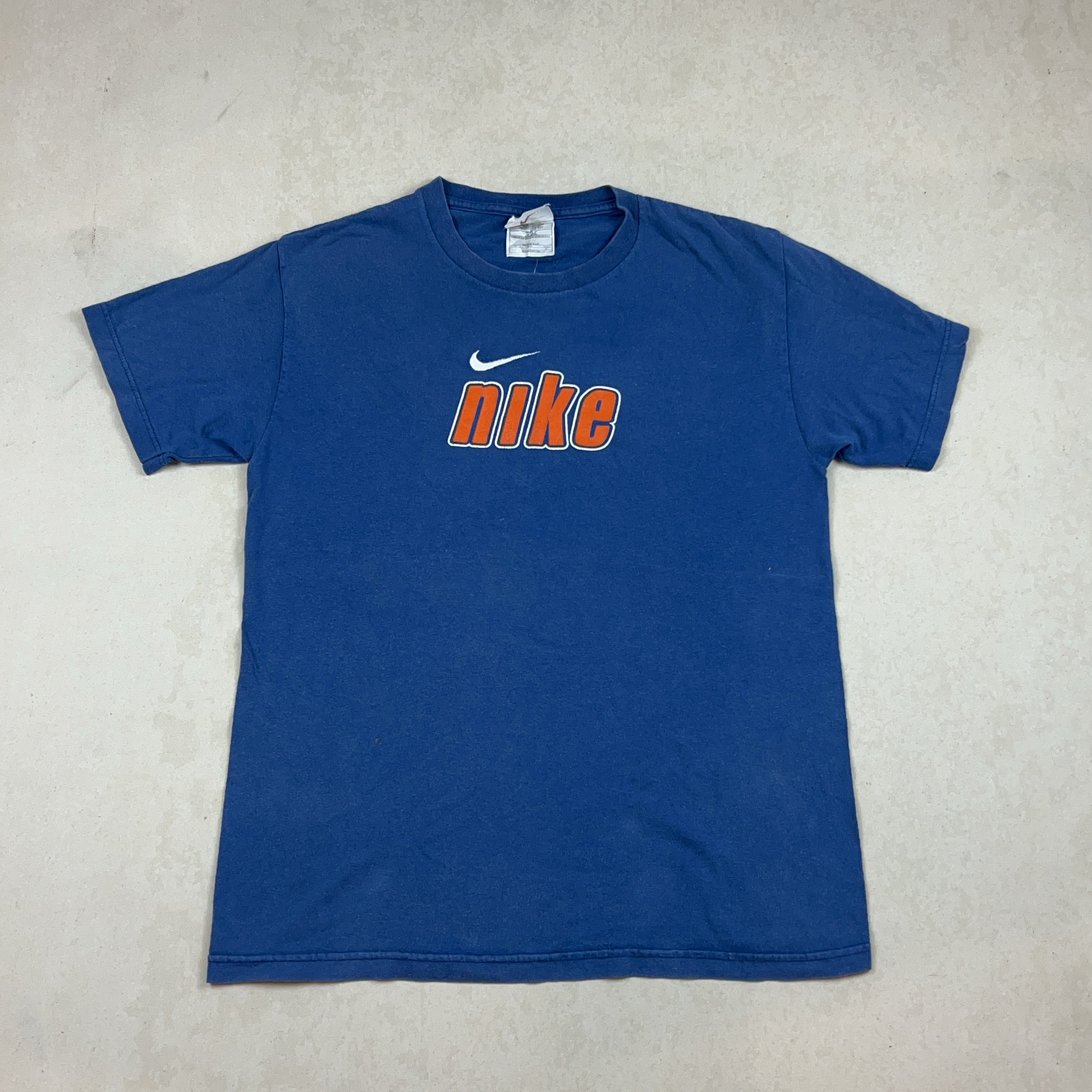 NIKE TEE - SMALL