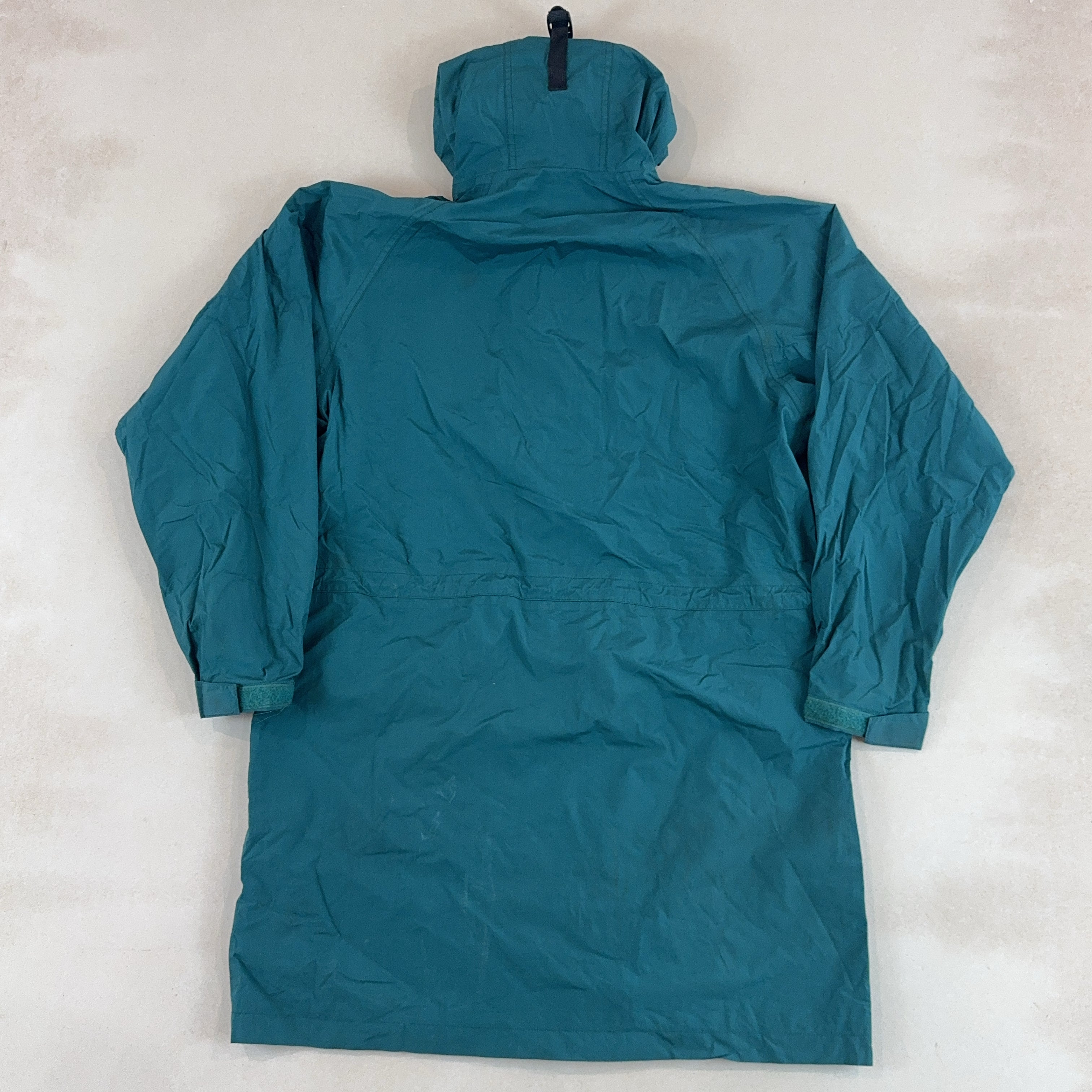 L.L BEAN JACKET - MEDIUM