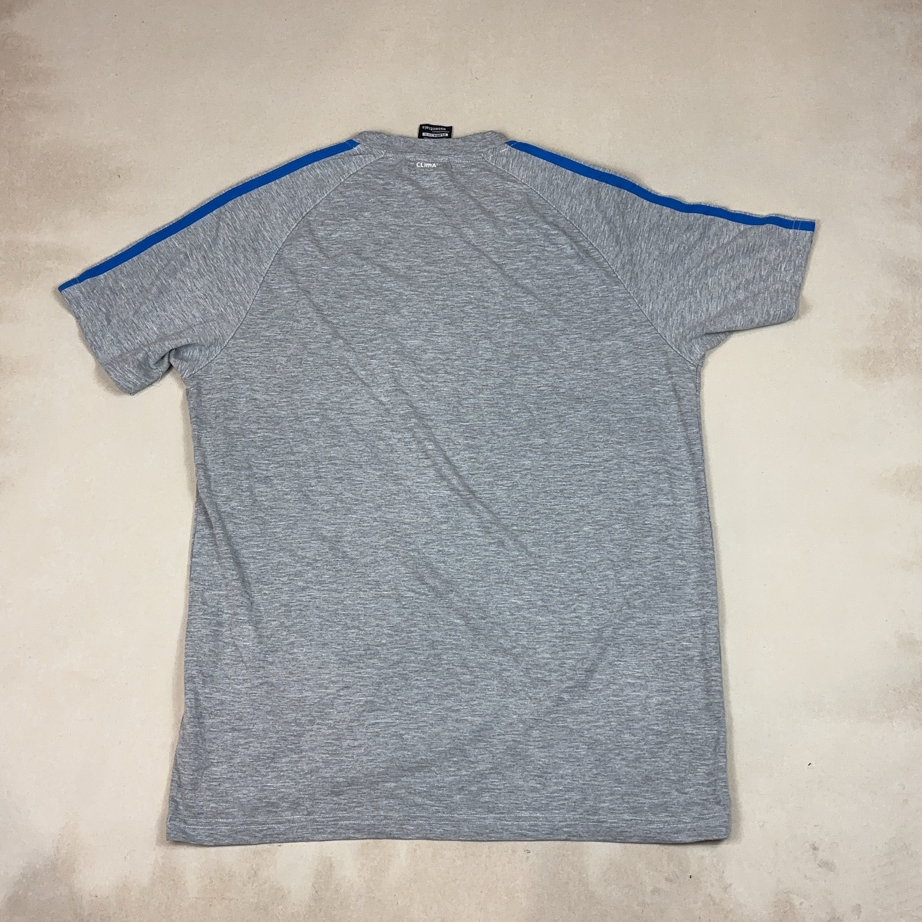 ADIDAS TEE - X LARGE