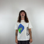 GRAPHIC TEE - LARGE