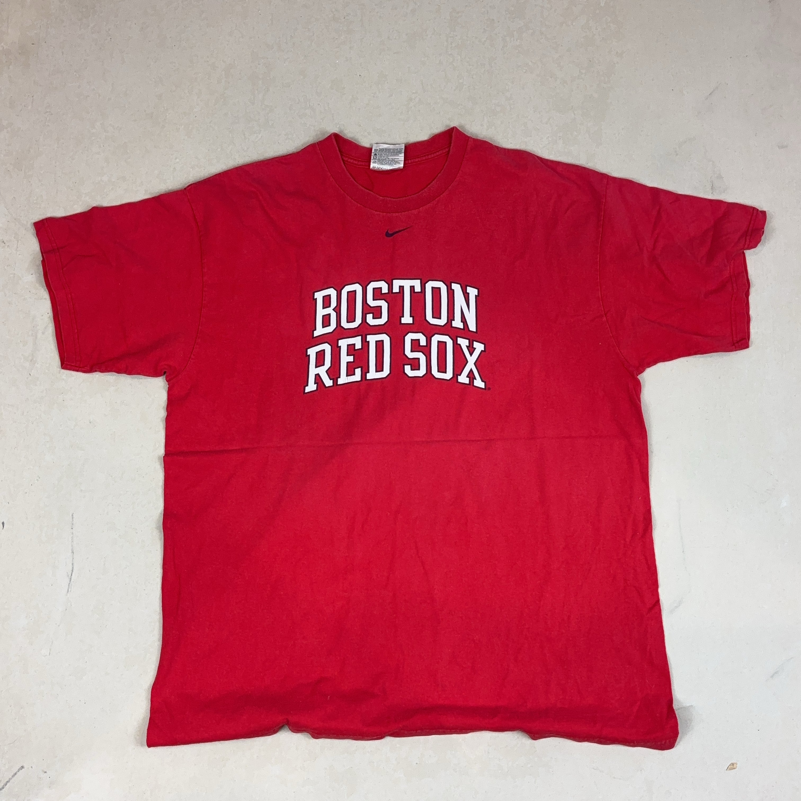 NIKE BOSTON RED SOX TEE - X LARGE