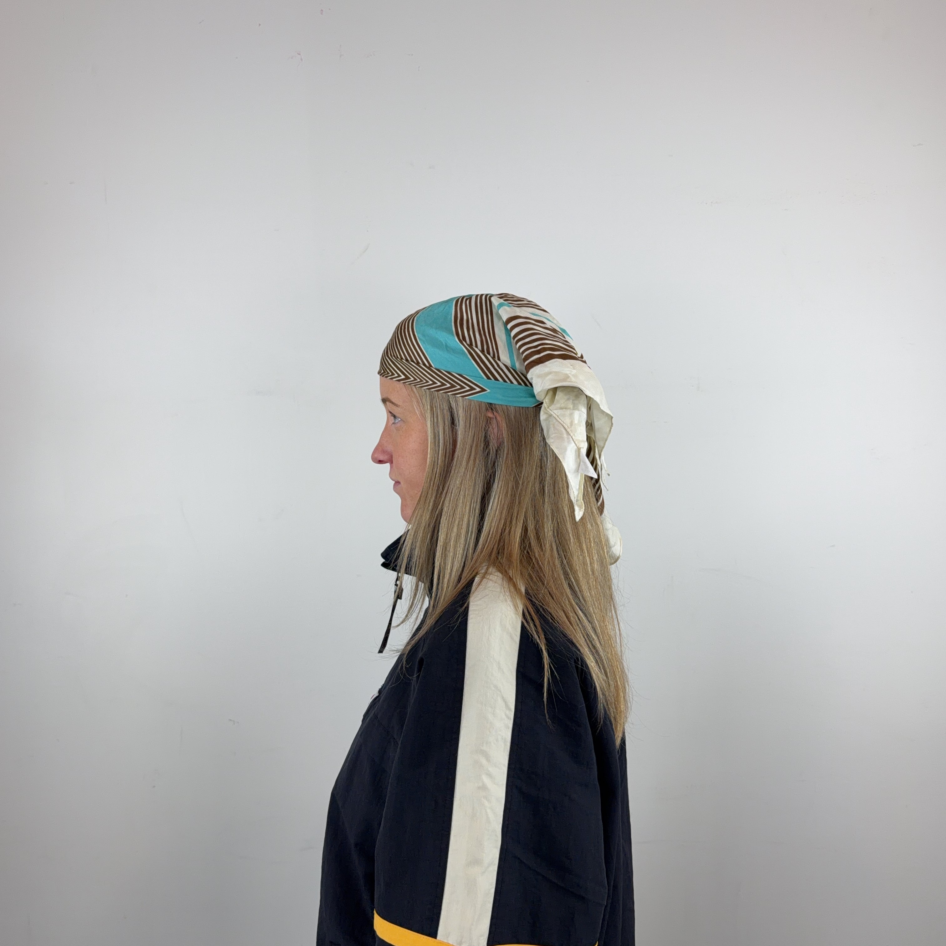 HEAD SCARF