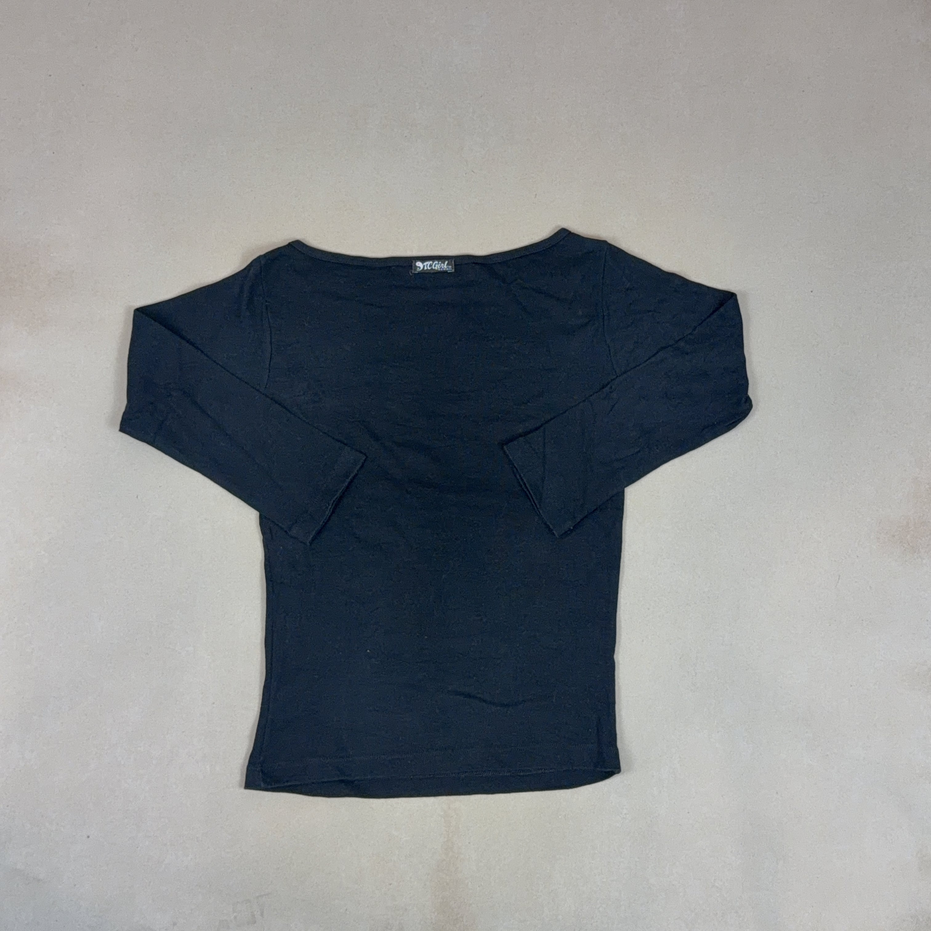 T&C SURF DESIGNS LONG SLEEVE - SMALL