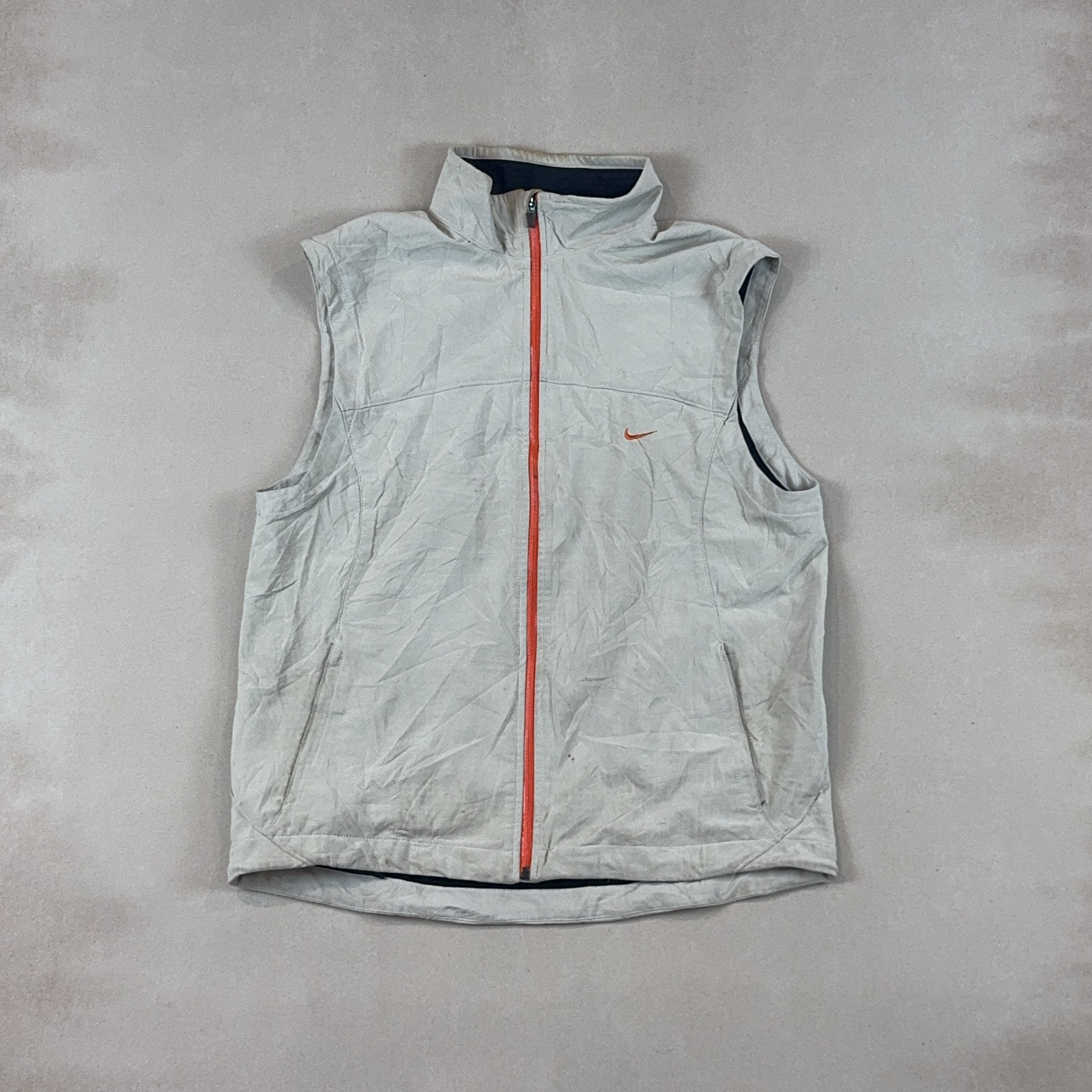 NIKE VEST - MEDIUM