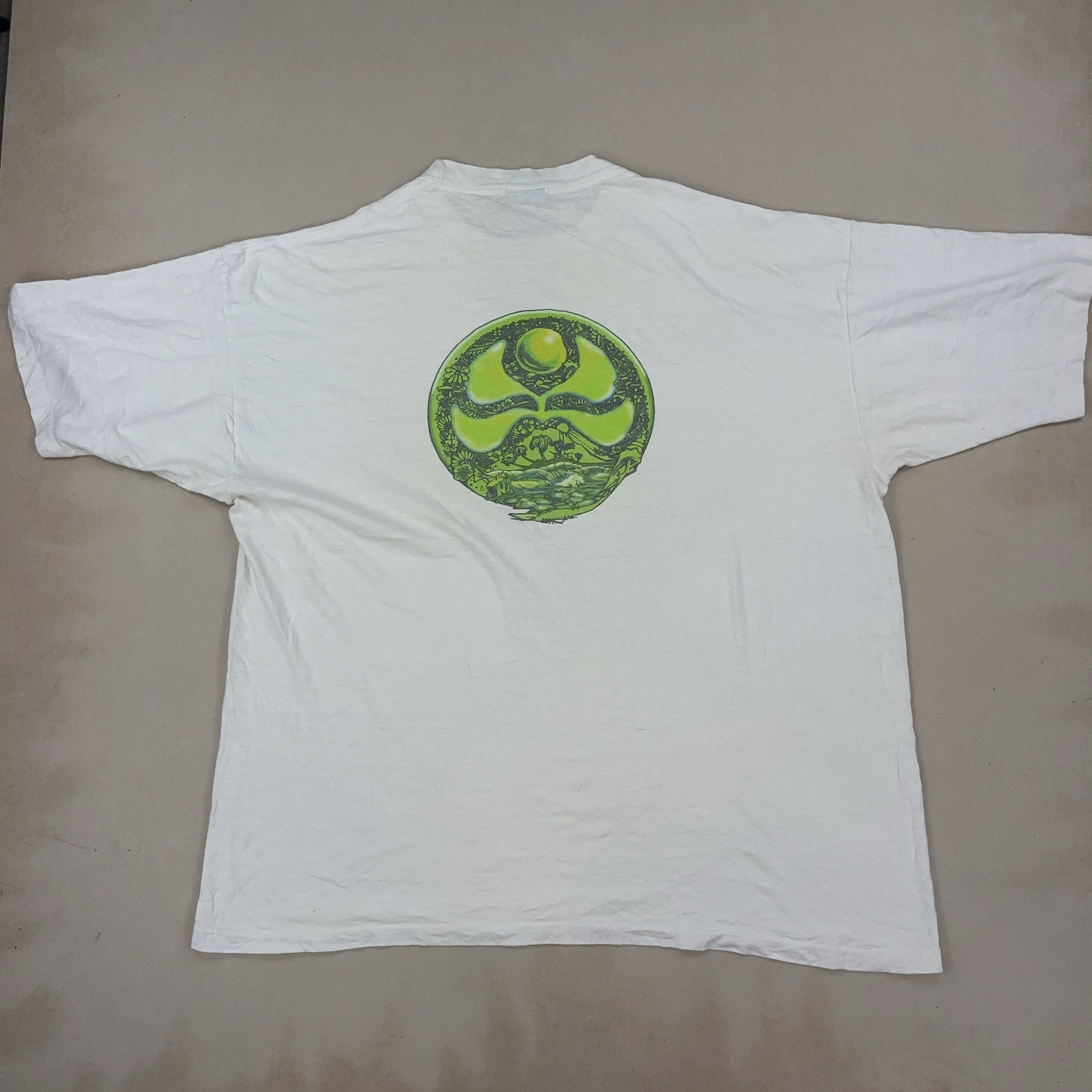 HAWAIIN ISLAND CREATIONS TEE - 2X LARGE