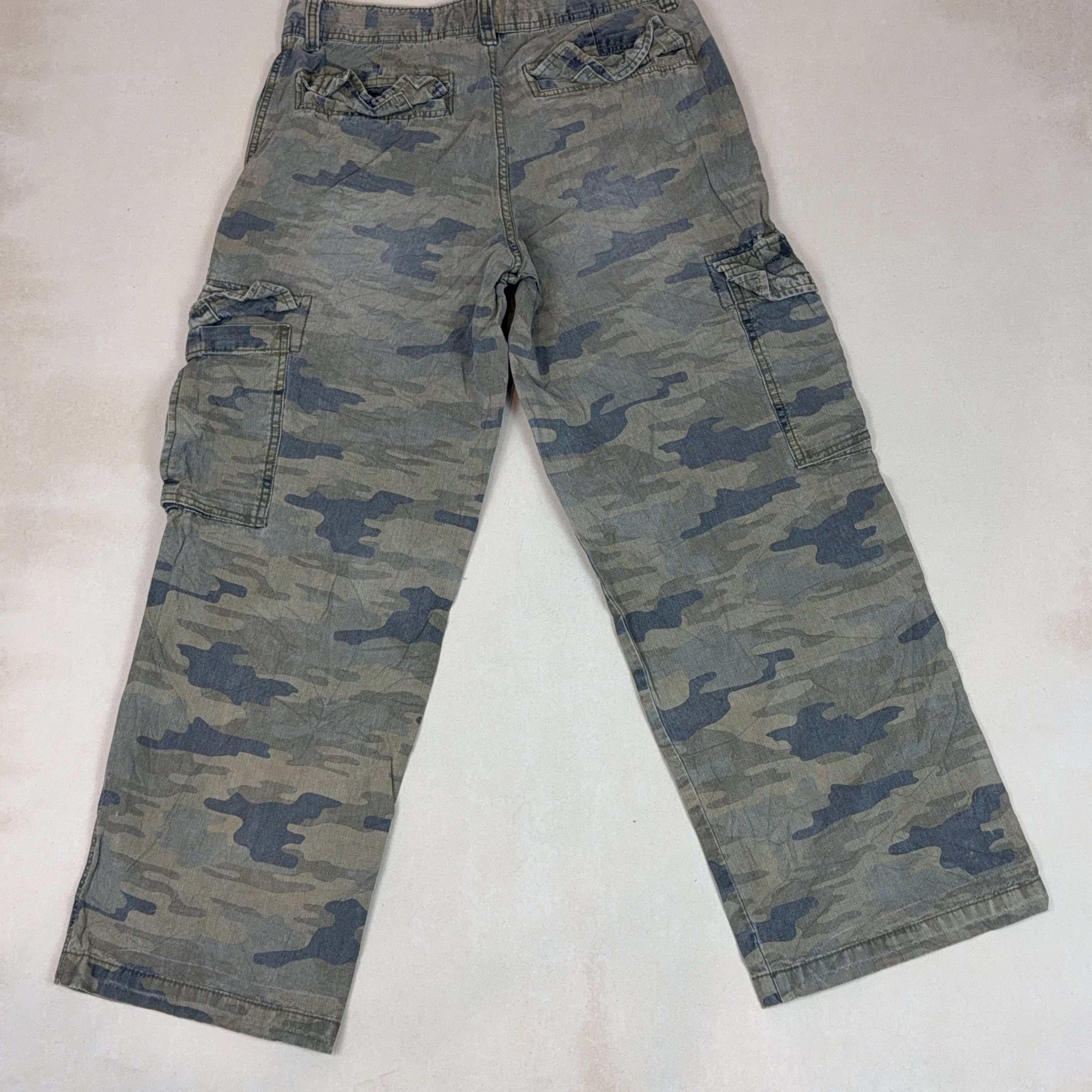 OLD NAVY PANTS - MEDIUM