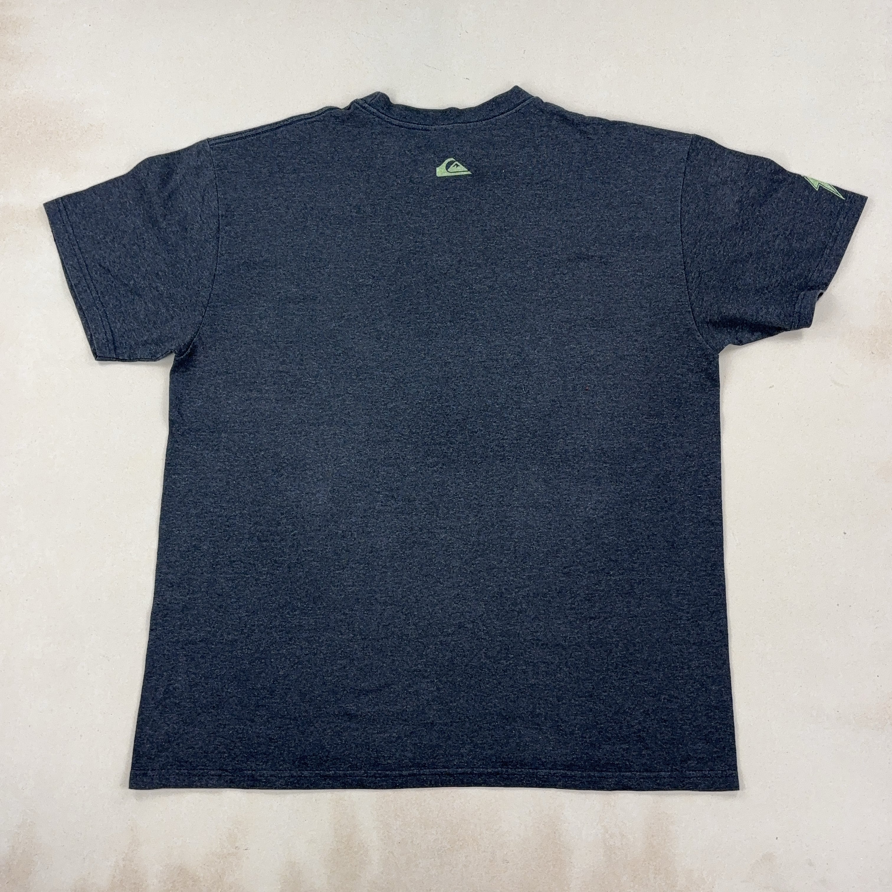 QUIKSILVER TEE - LARGE