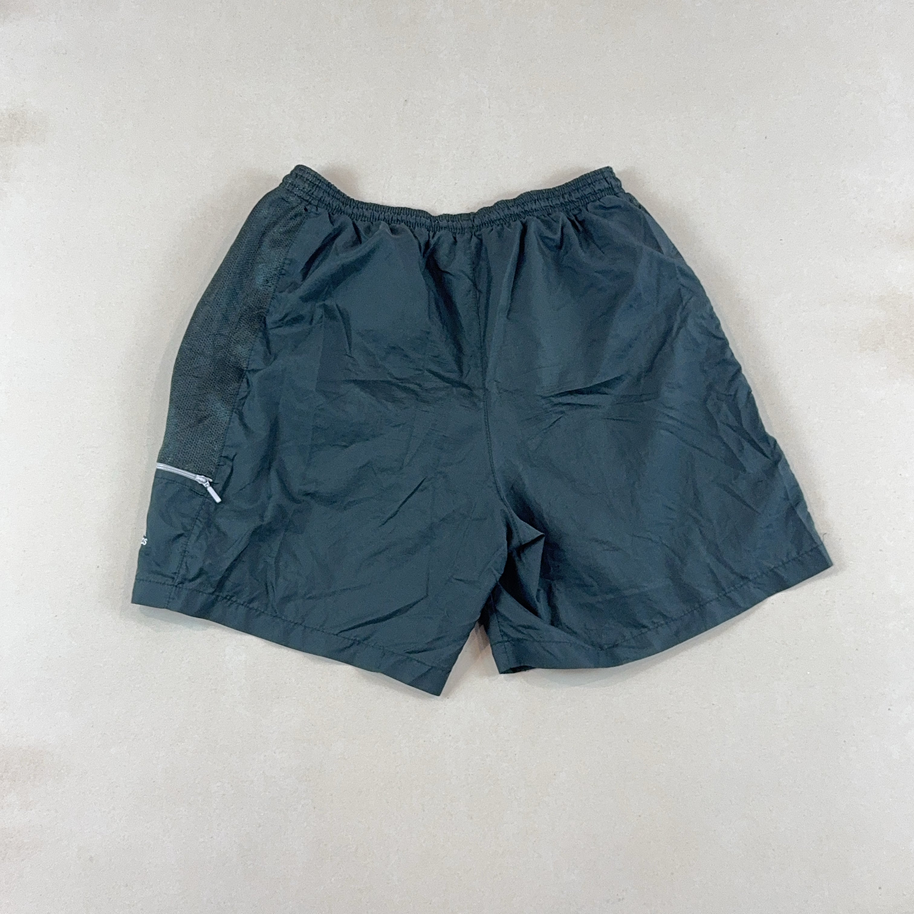ADIDAS SHORTS - MEDIUM
