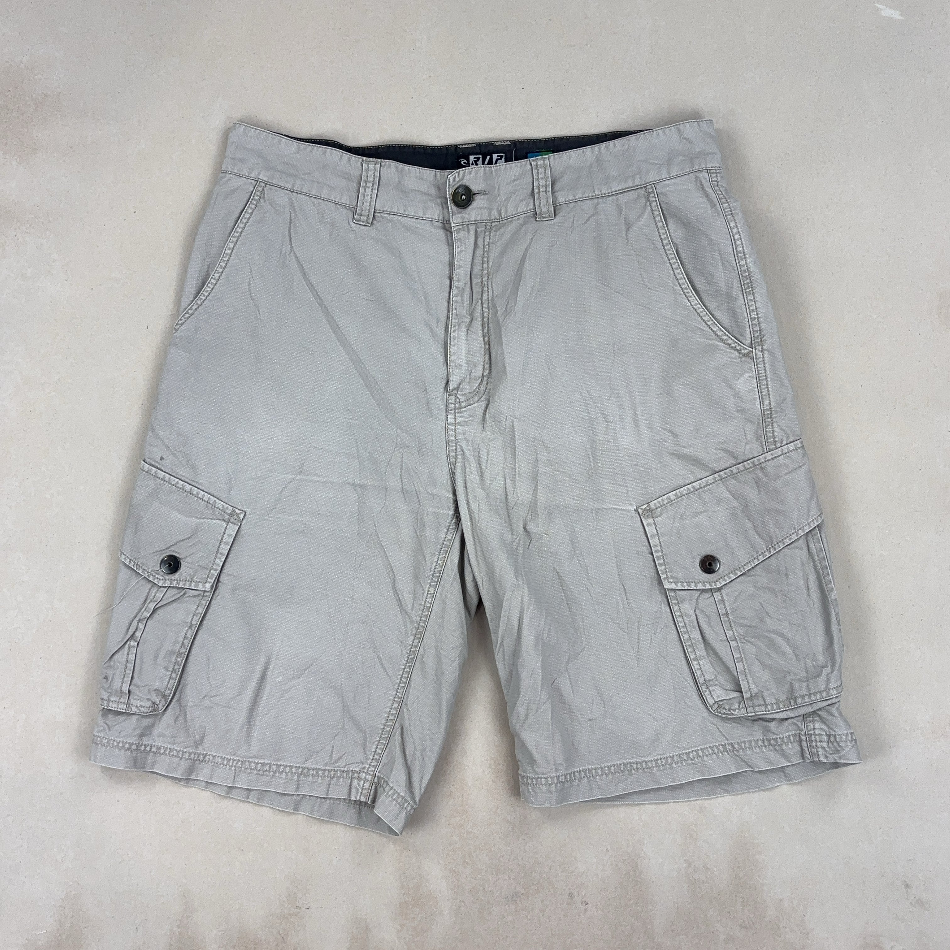 RIPCURL SHORTS - LARGE