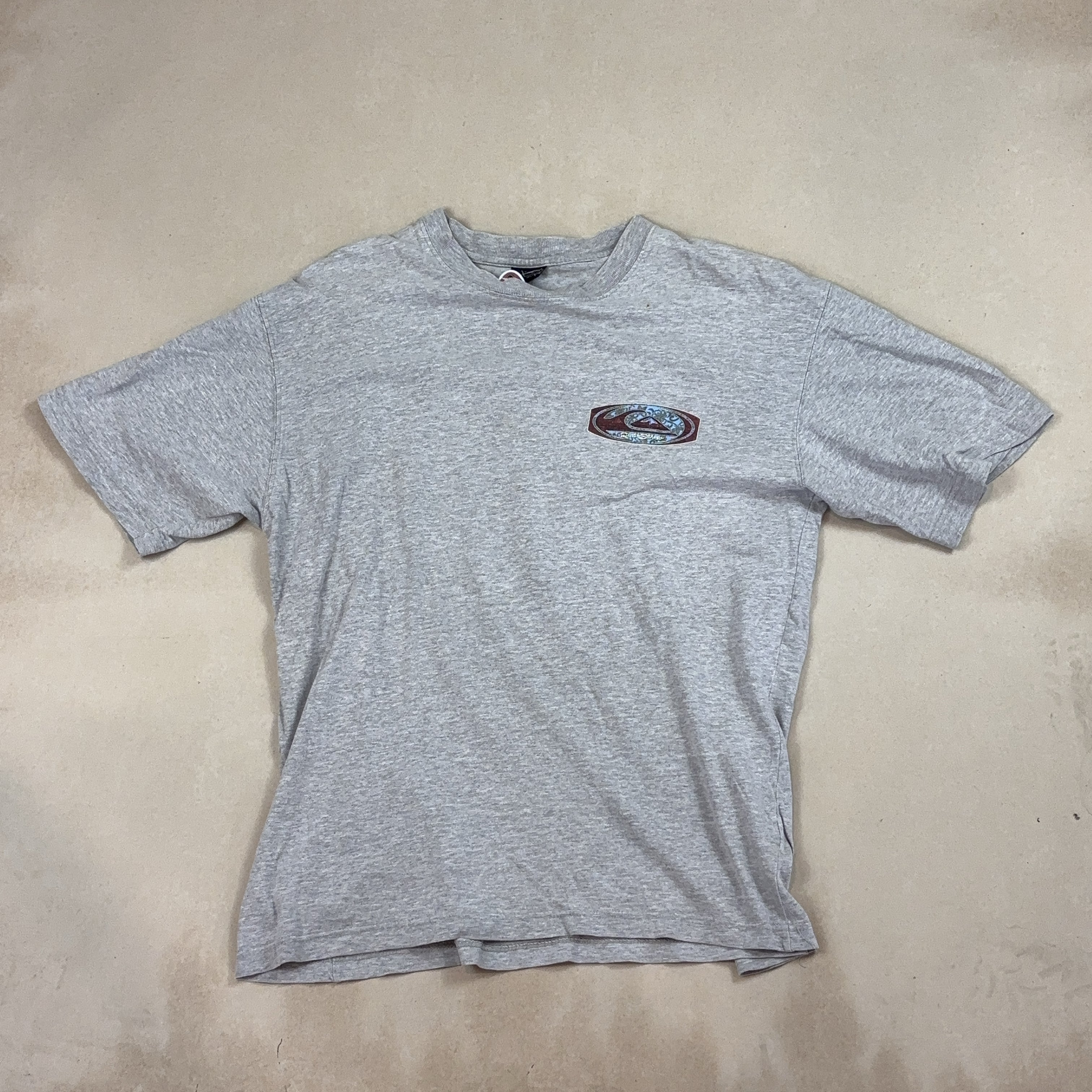 QUIKSILVER TEE - MEDIUM