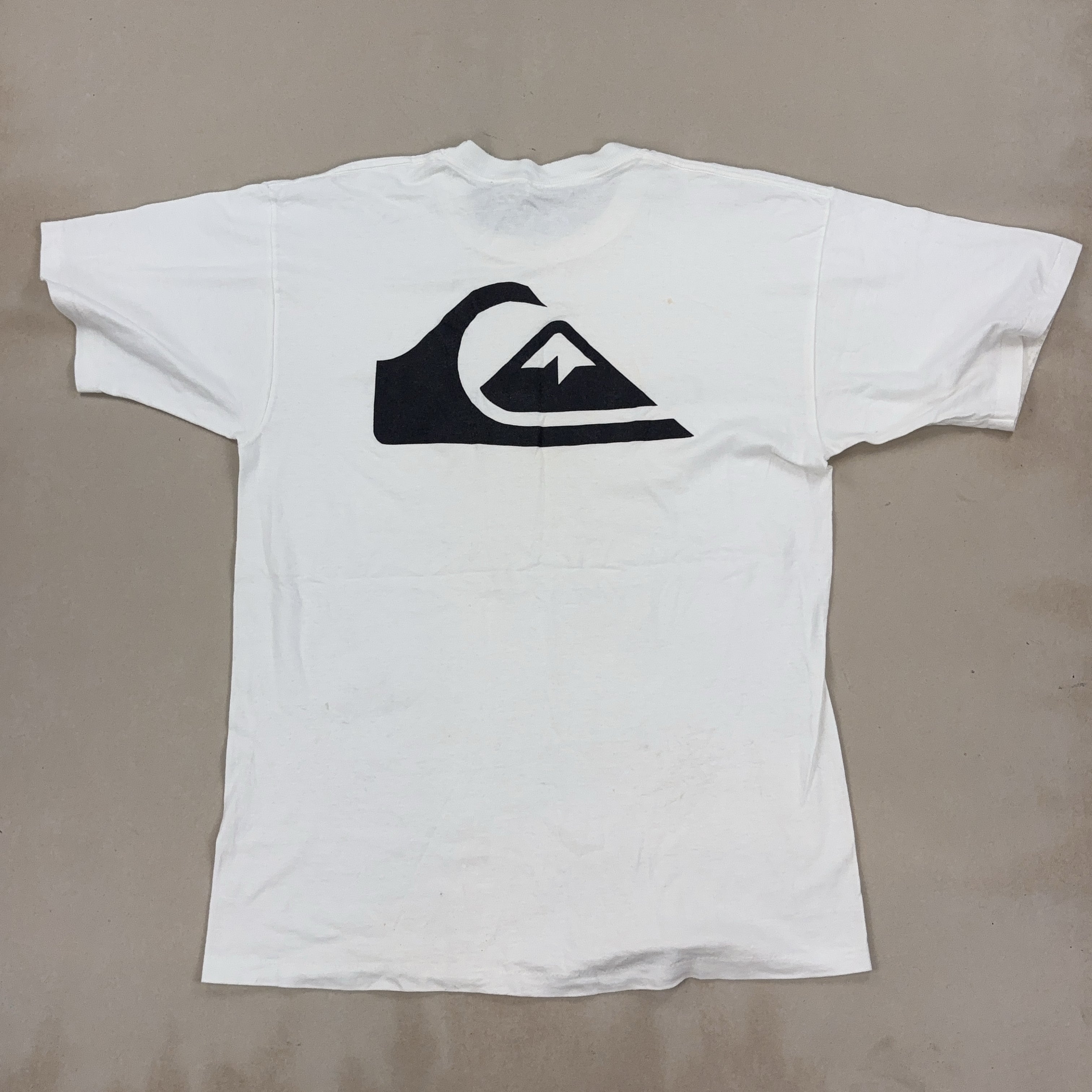 QUIKSILVER TEE - LARGE