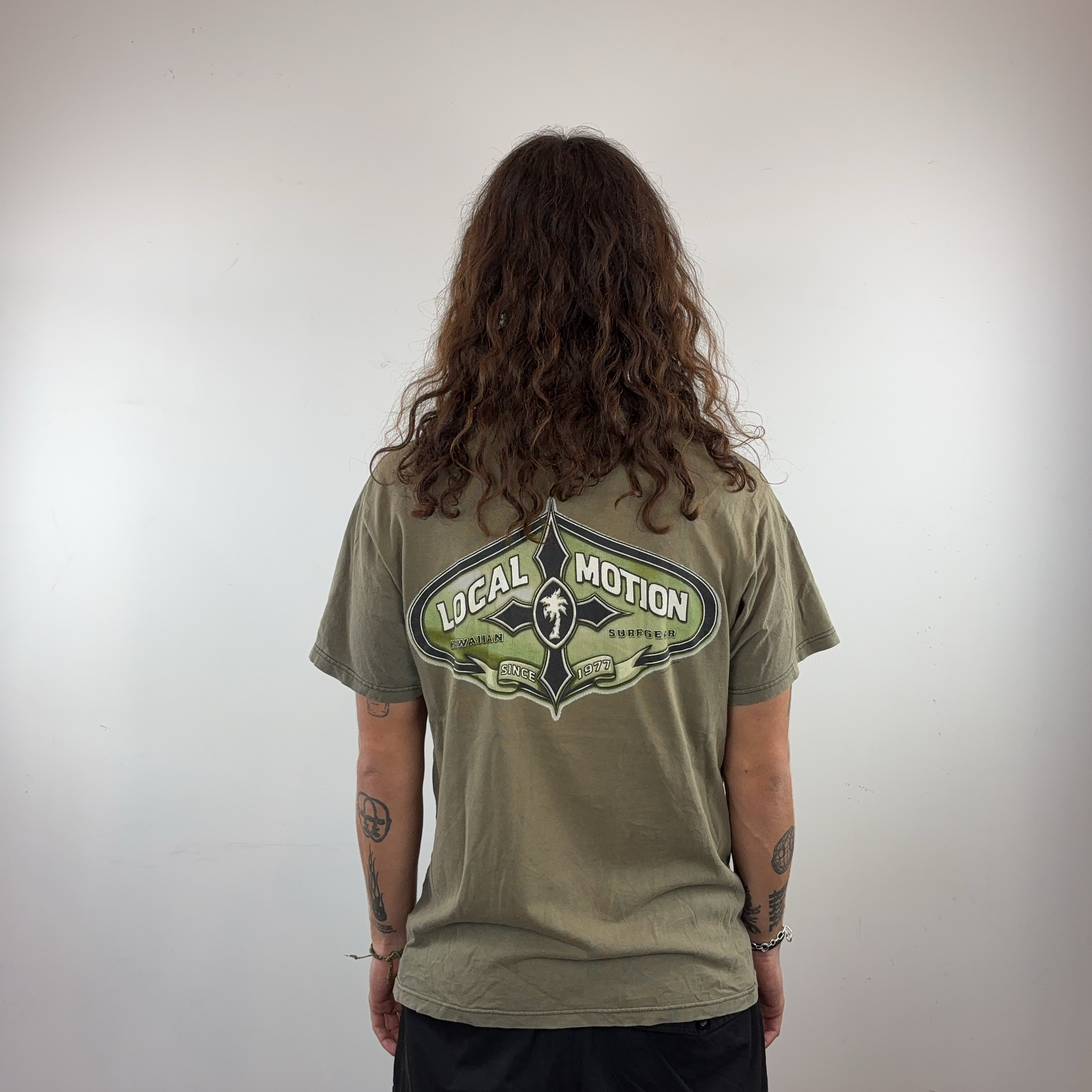 LOCAL MOTION TEE - MEDIUM