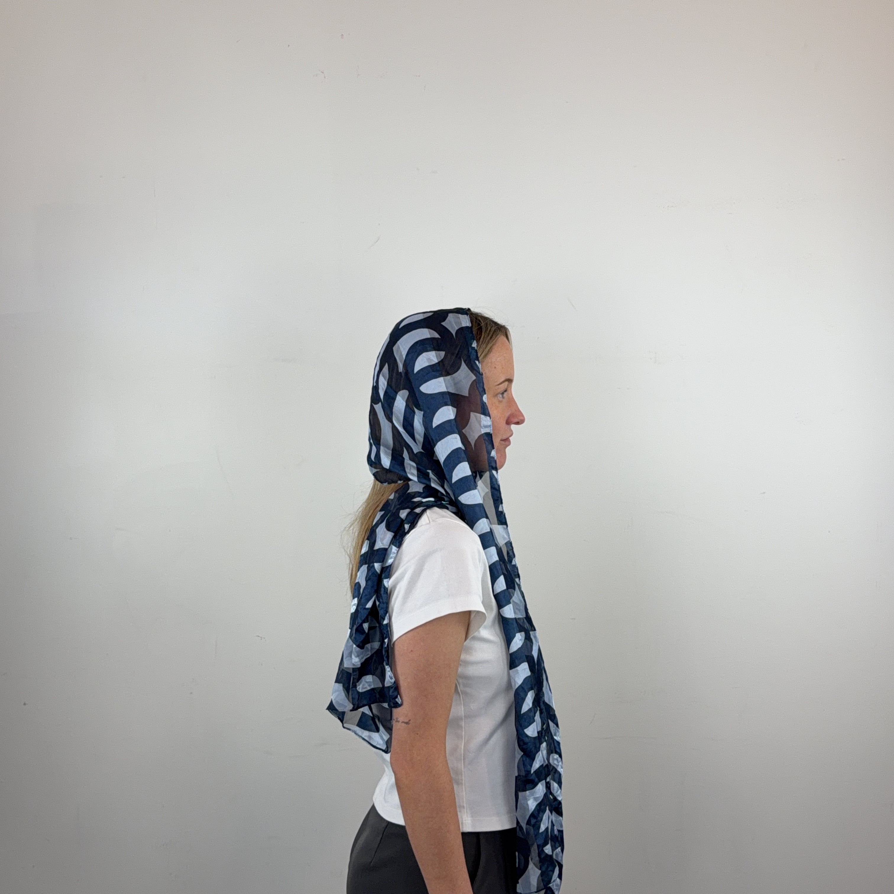 HEAD SCARF