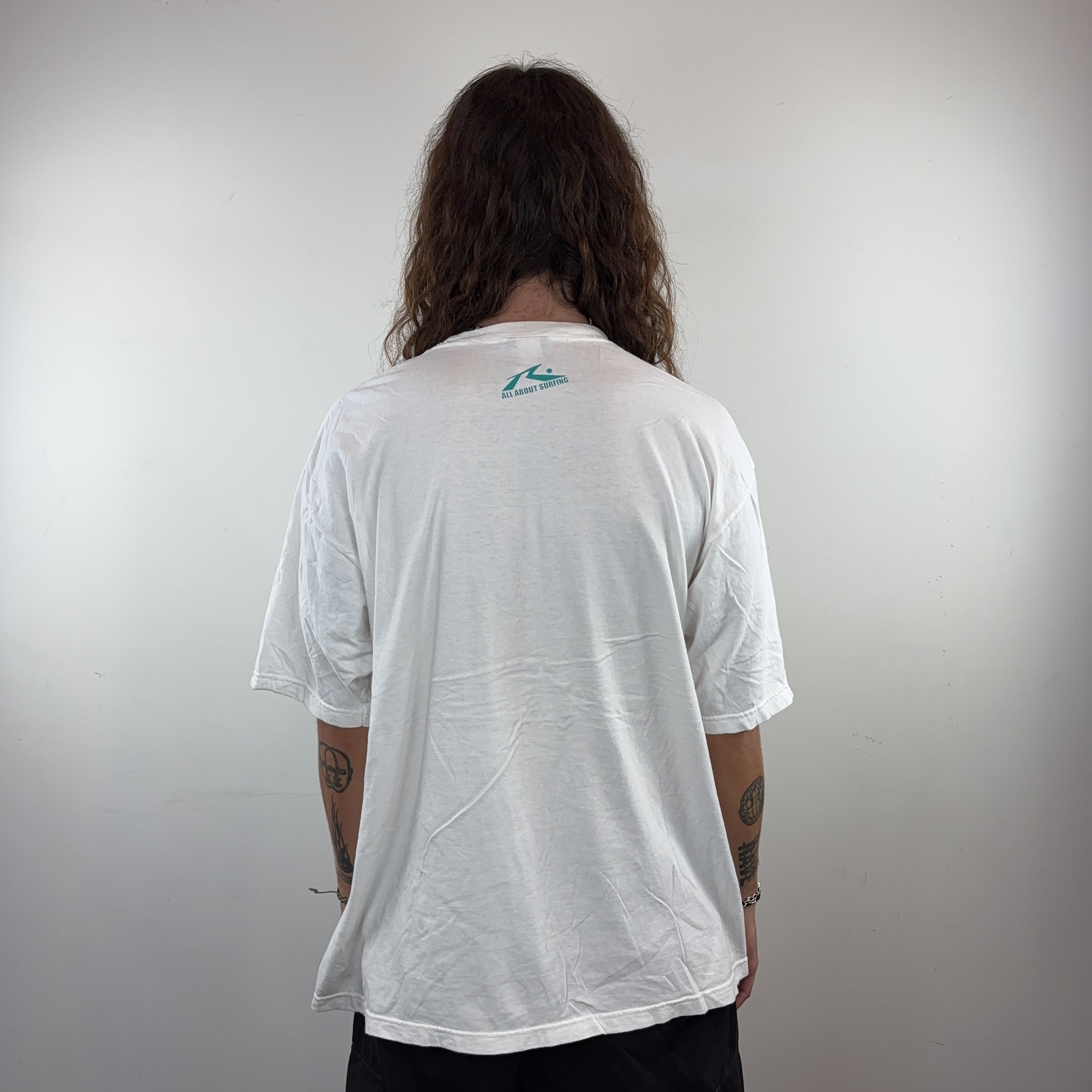 RUSTY 'ALL ABOUT SURFING' TEE - X LARGE