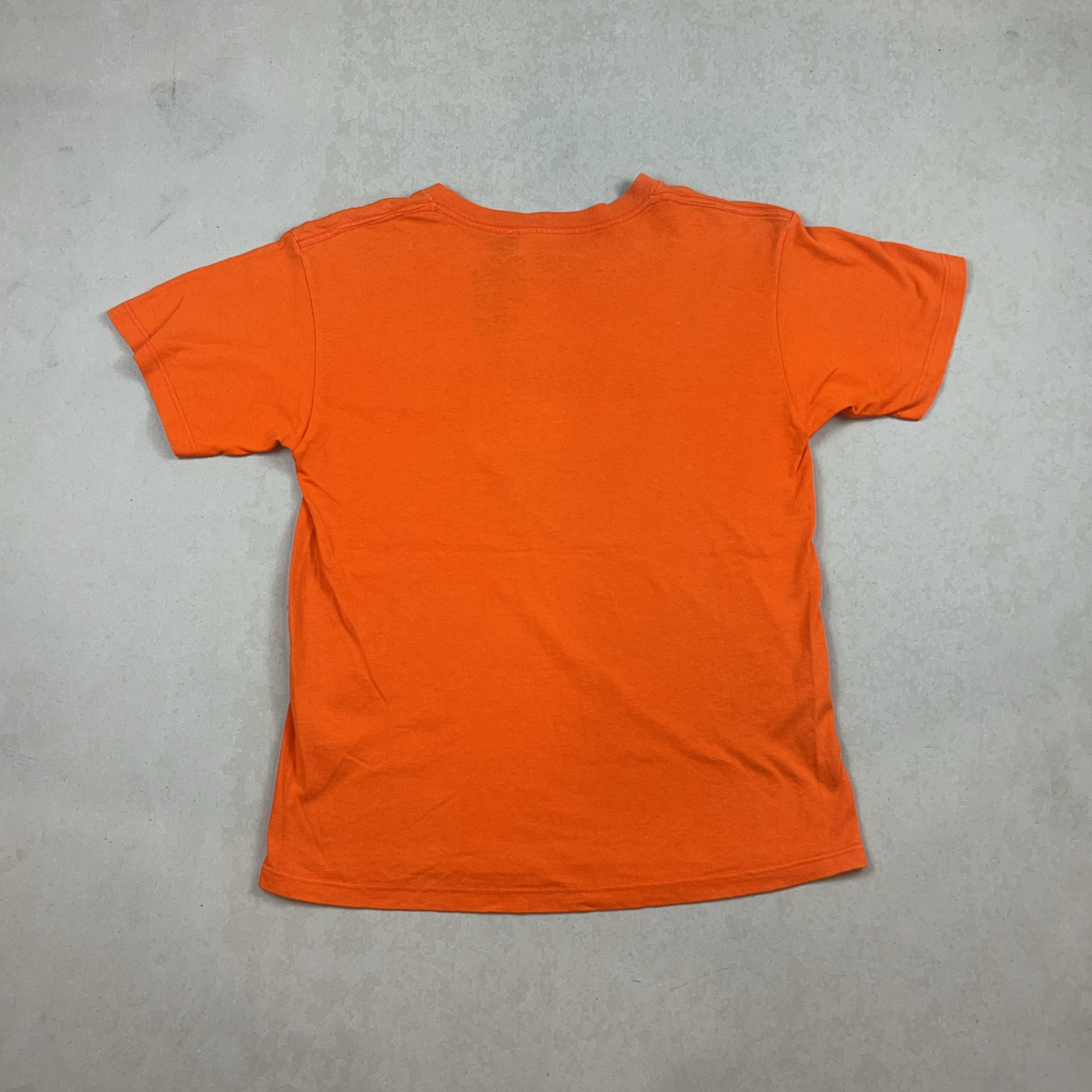 NIKE TEE - MEDIUM