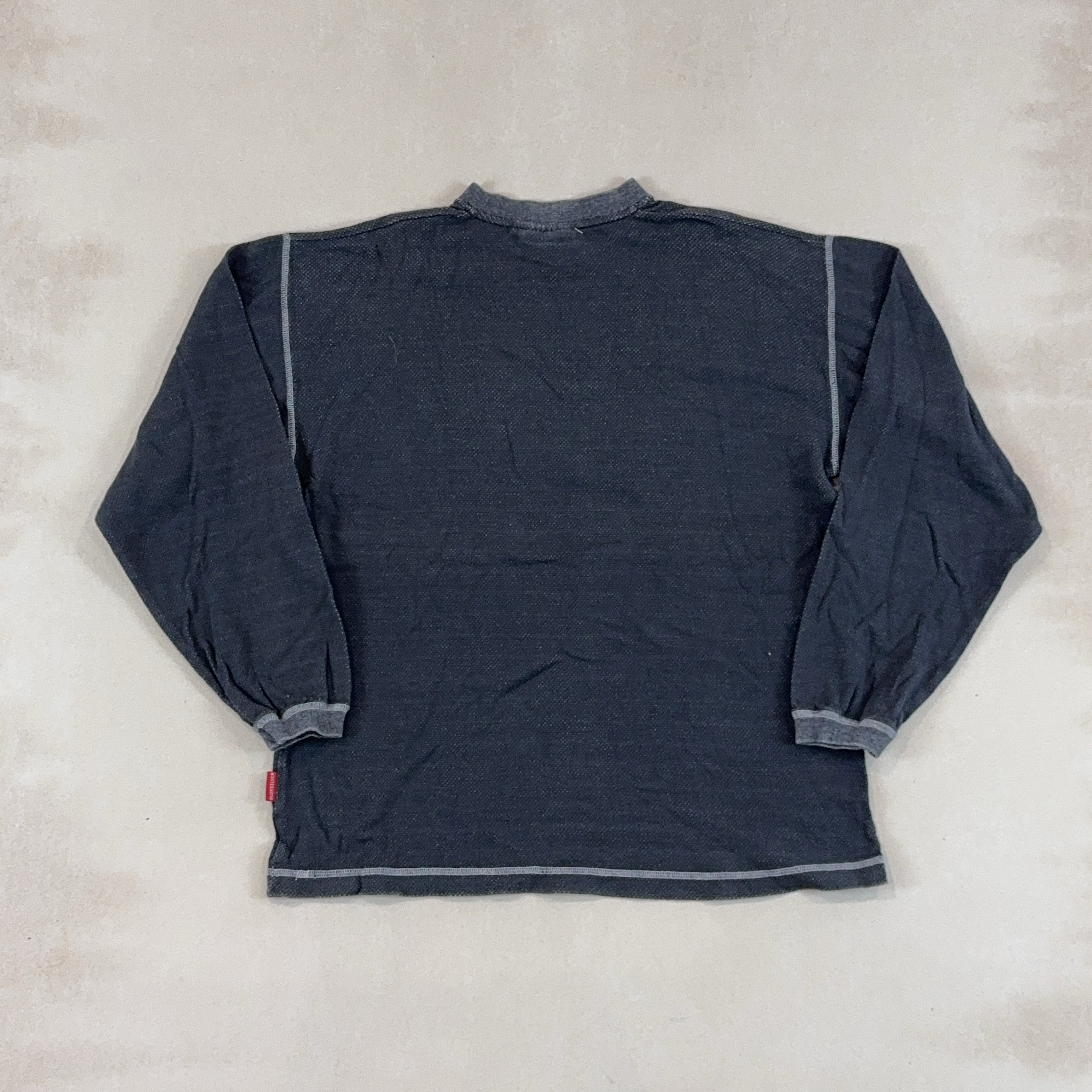 QUIKSILVER LONG SLEEVE - LARGE