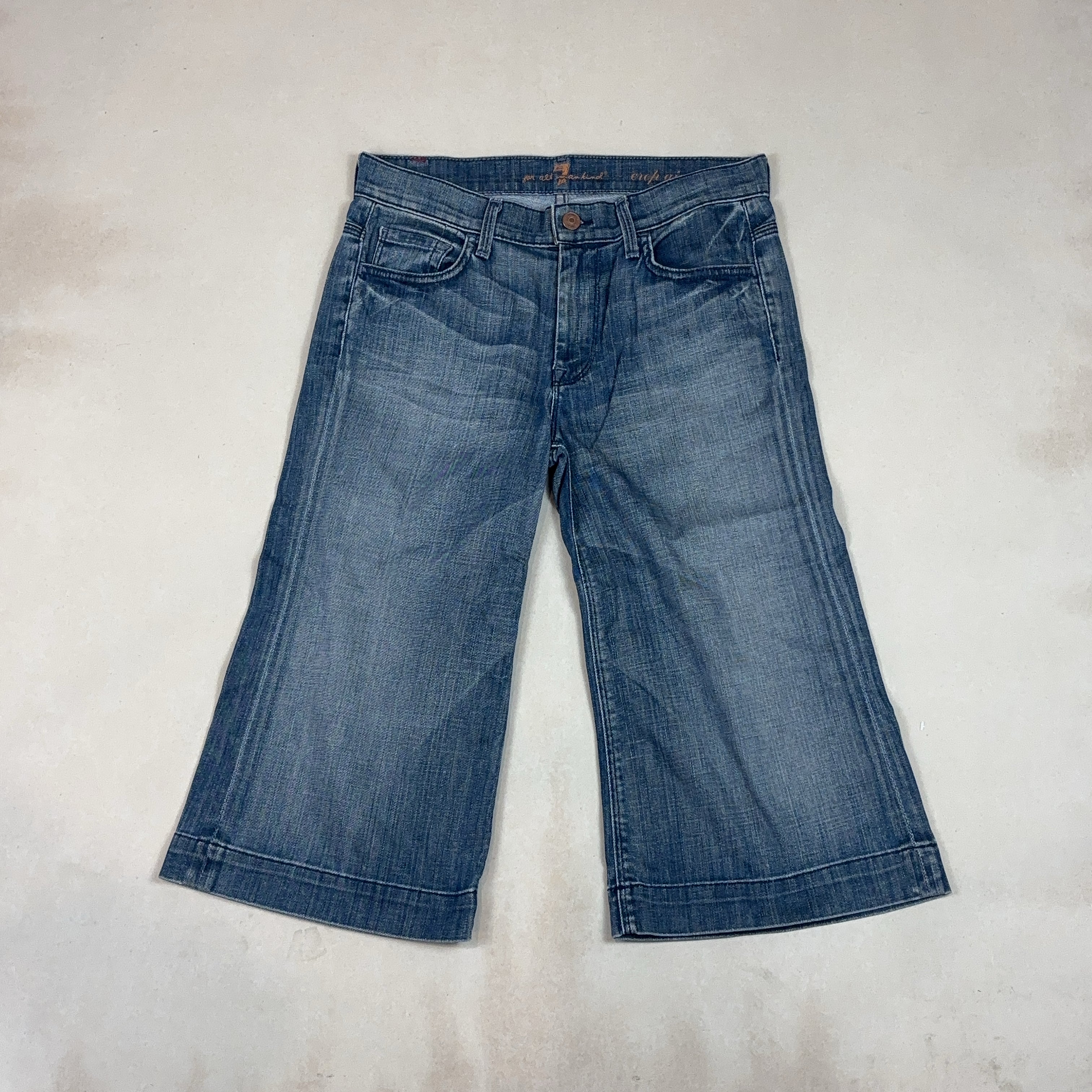 VINTAGE DENIM CAPRIS - LARGE
