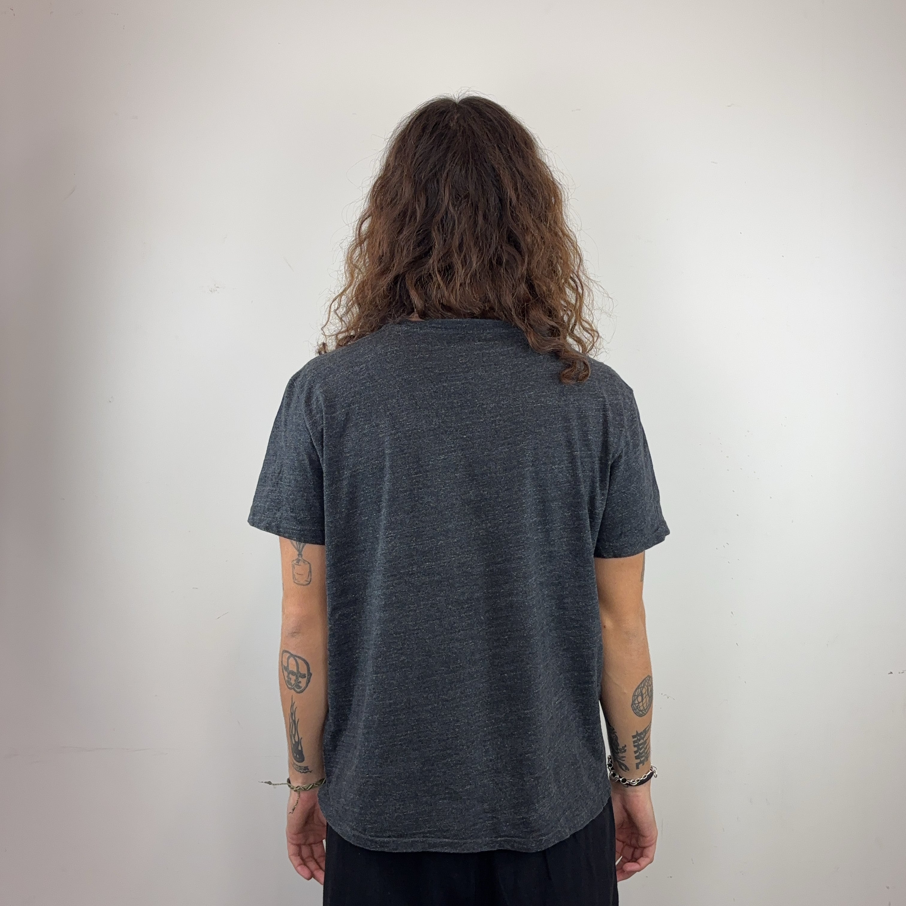 RALPH LAUREN V-NECK TEE - MEDIUM