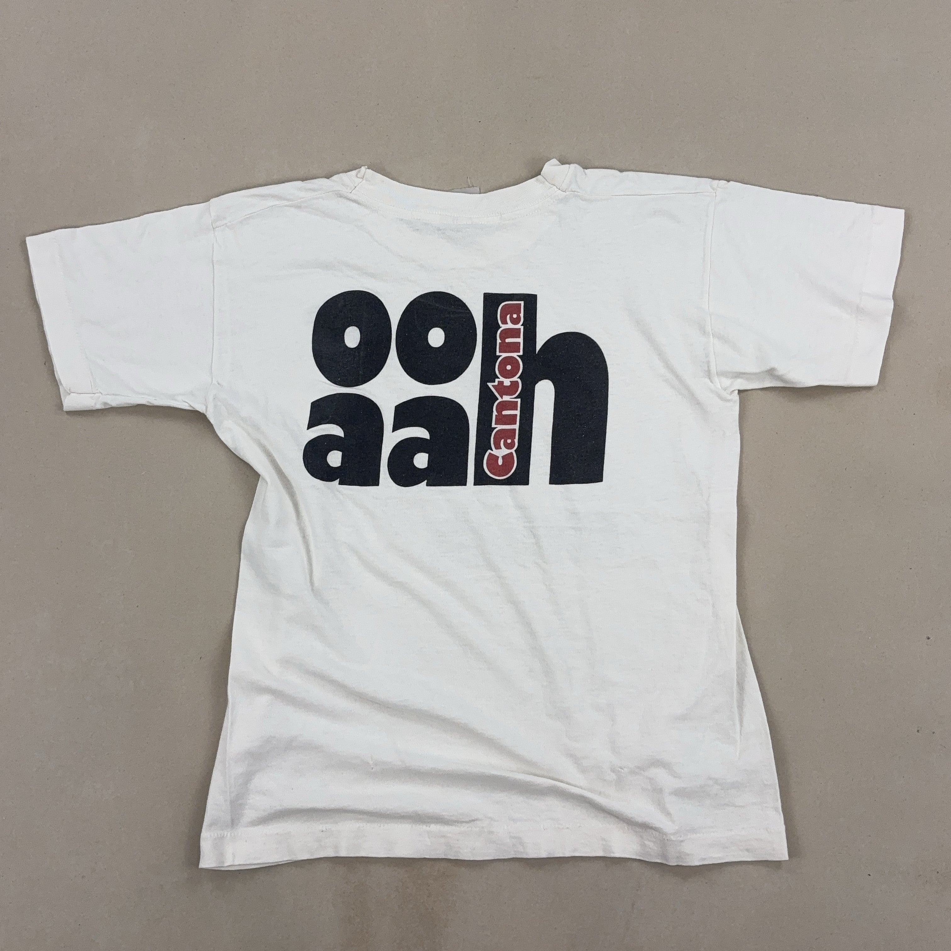 GRAPHIC WHITE TEE - X SMALL