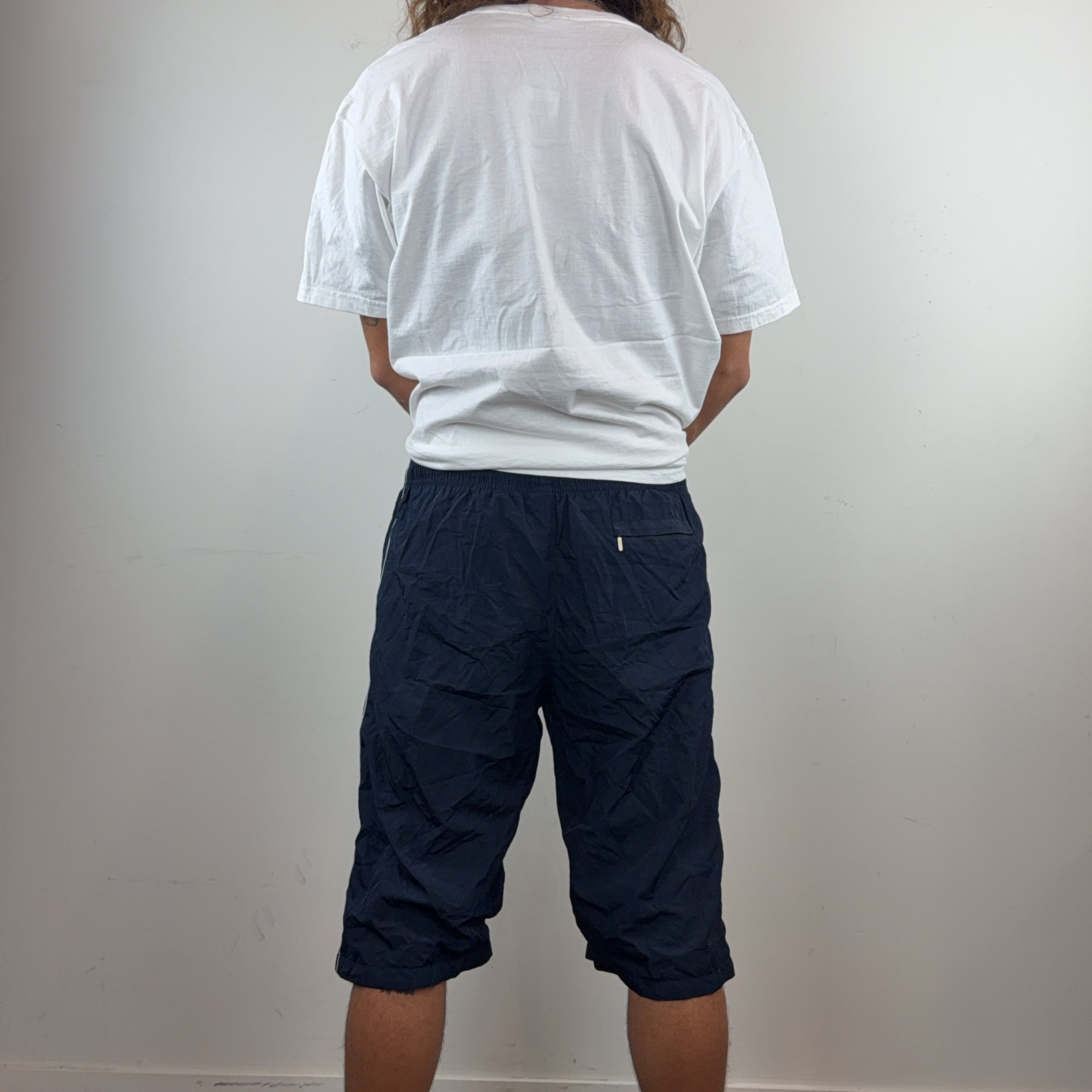 NIKE SHORTS - LARGE