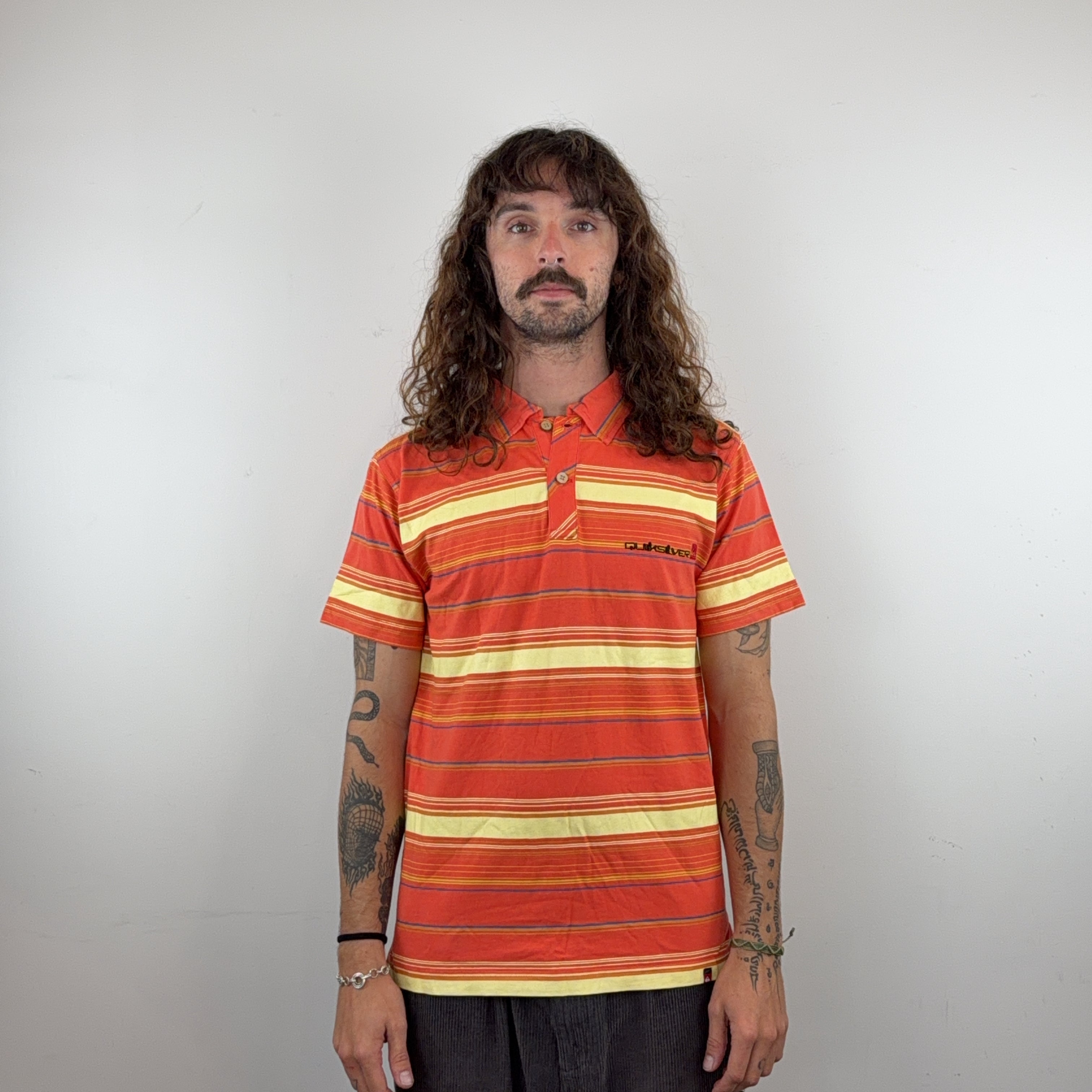 QUIKSILVER SHIRT - MEDIUM