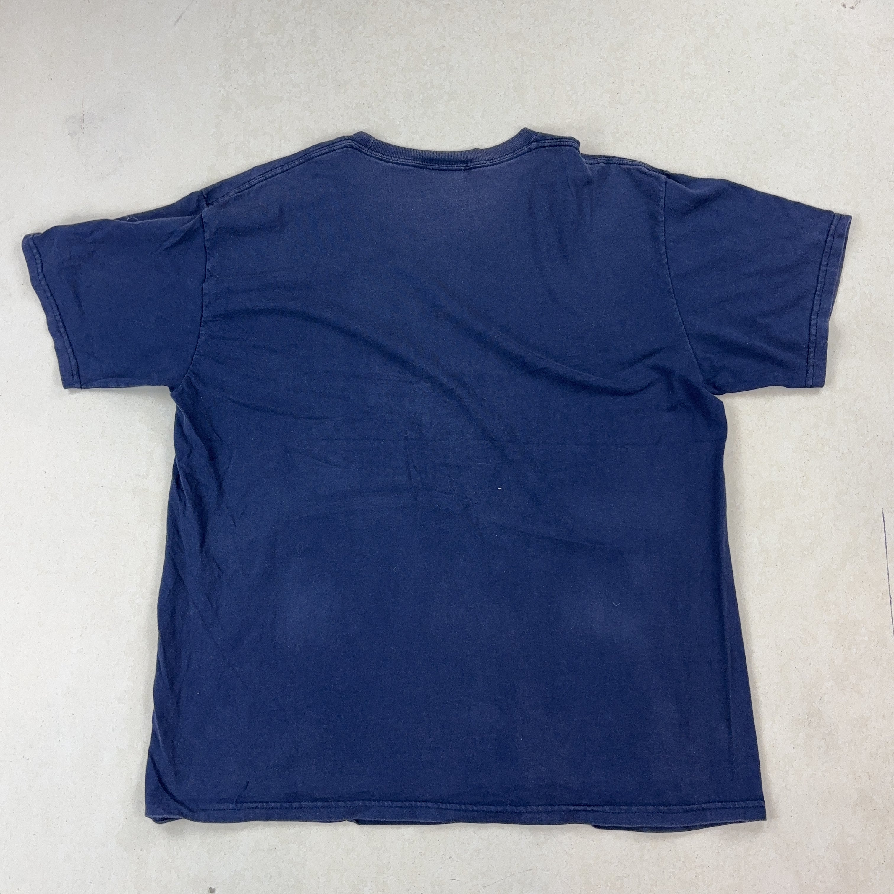NIKE TEE - LARGE