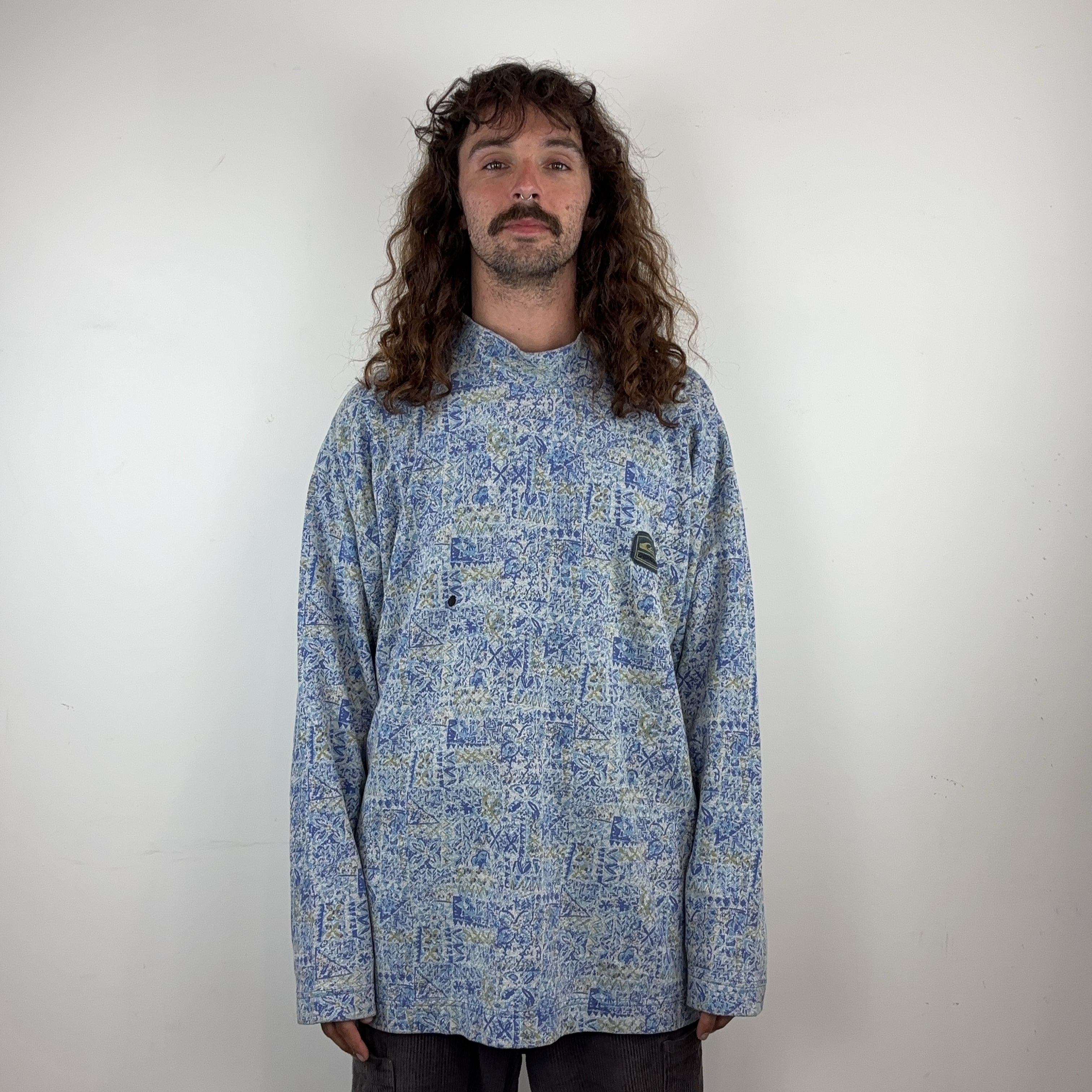 QUIKSILVER LONG SLEEVE - X LARGE
