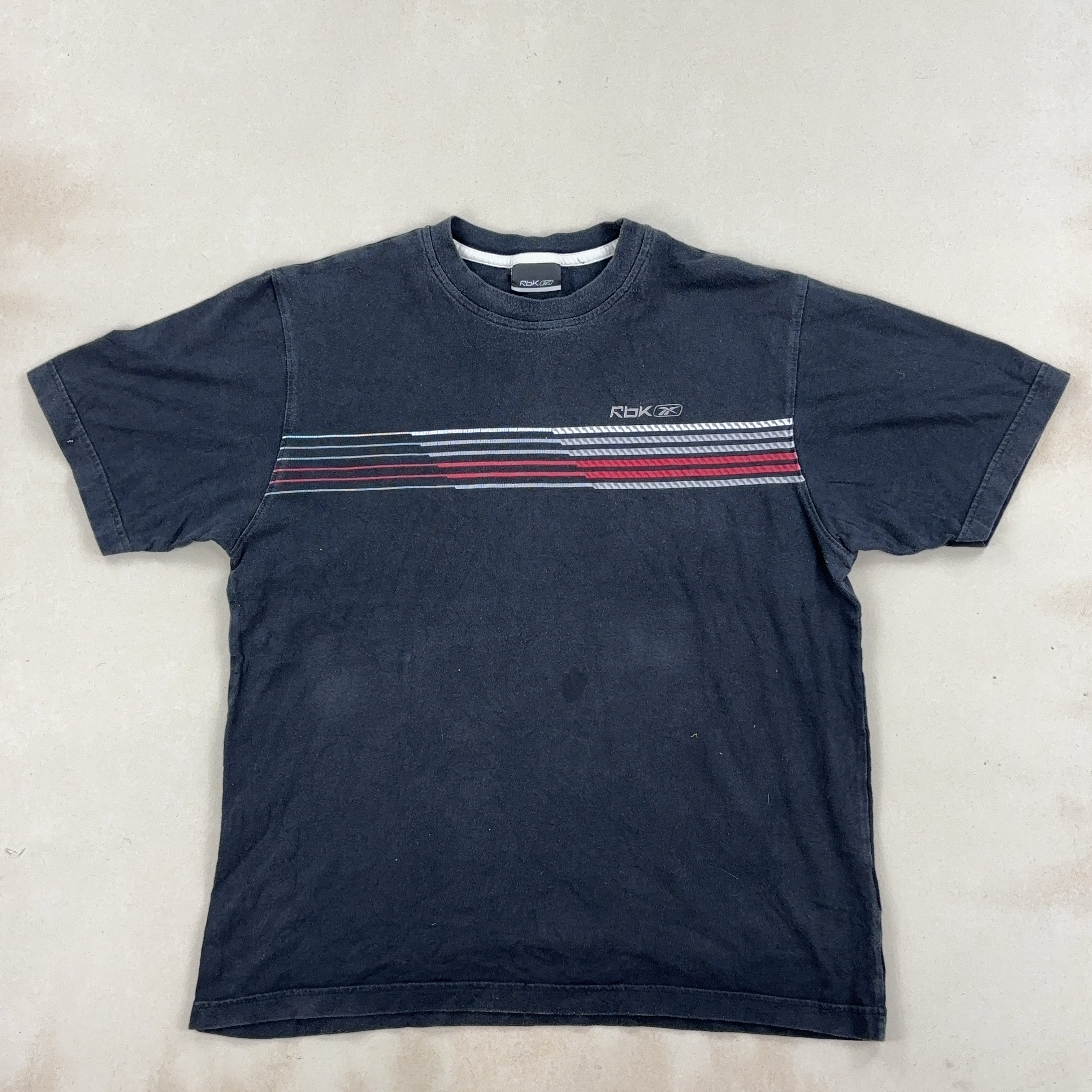 REEBOK TEE - MEDIUM