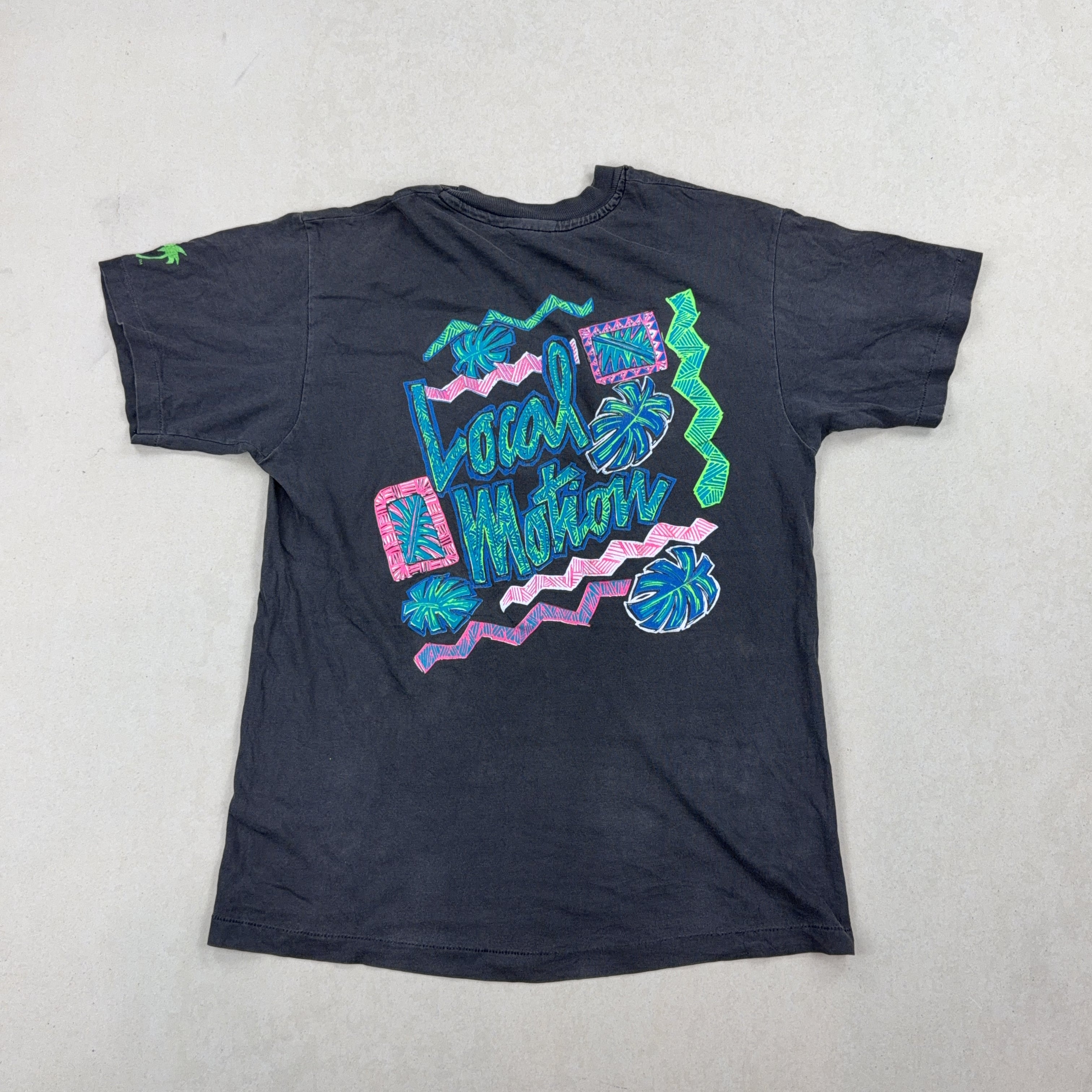 LOCAL MOTION TEE - MEDIUM