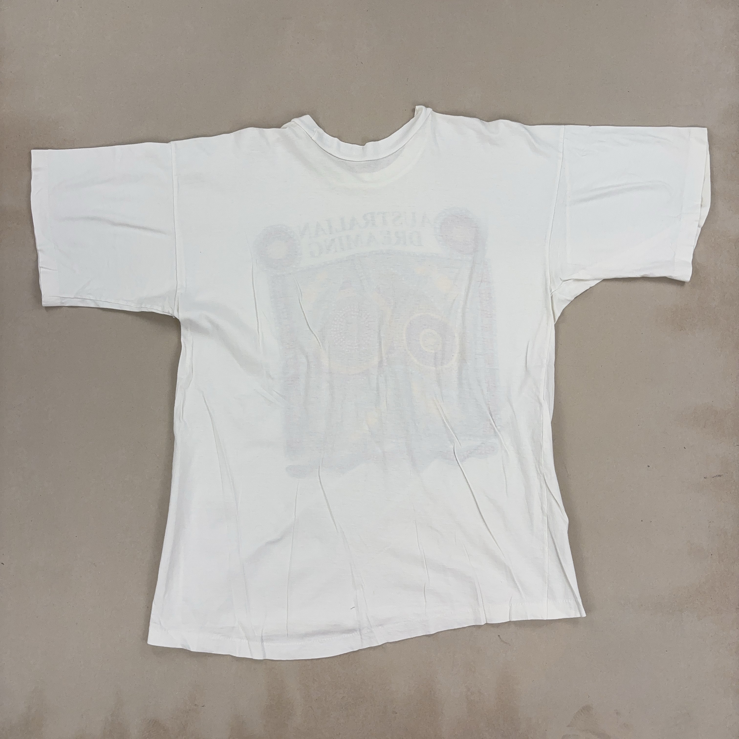 GRAPHIC 'AUSTRALIAN DREAMING' TEE - LARGE