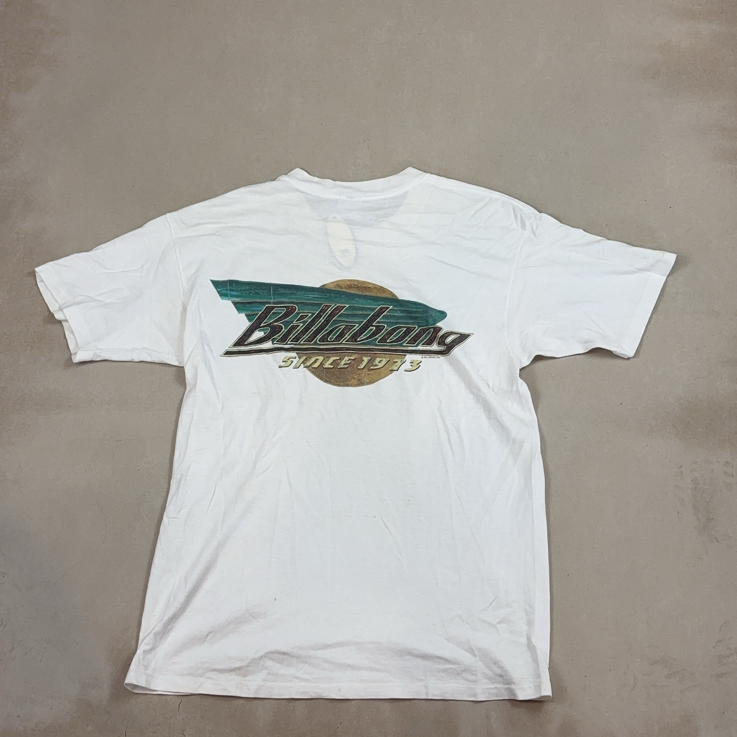 BILLABONG TEE - MEDIUM